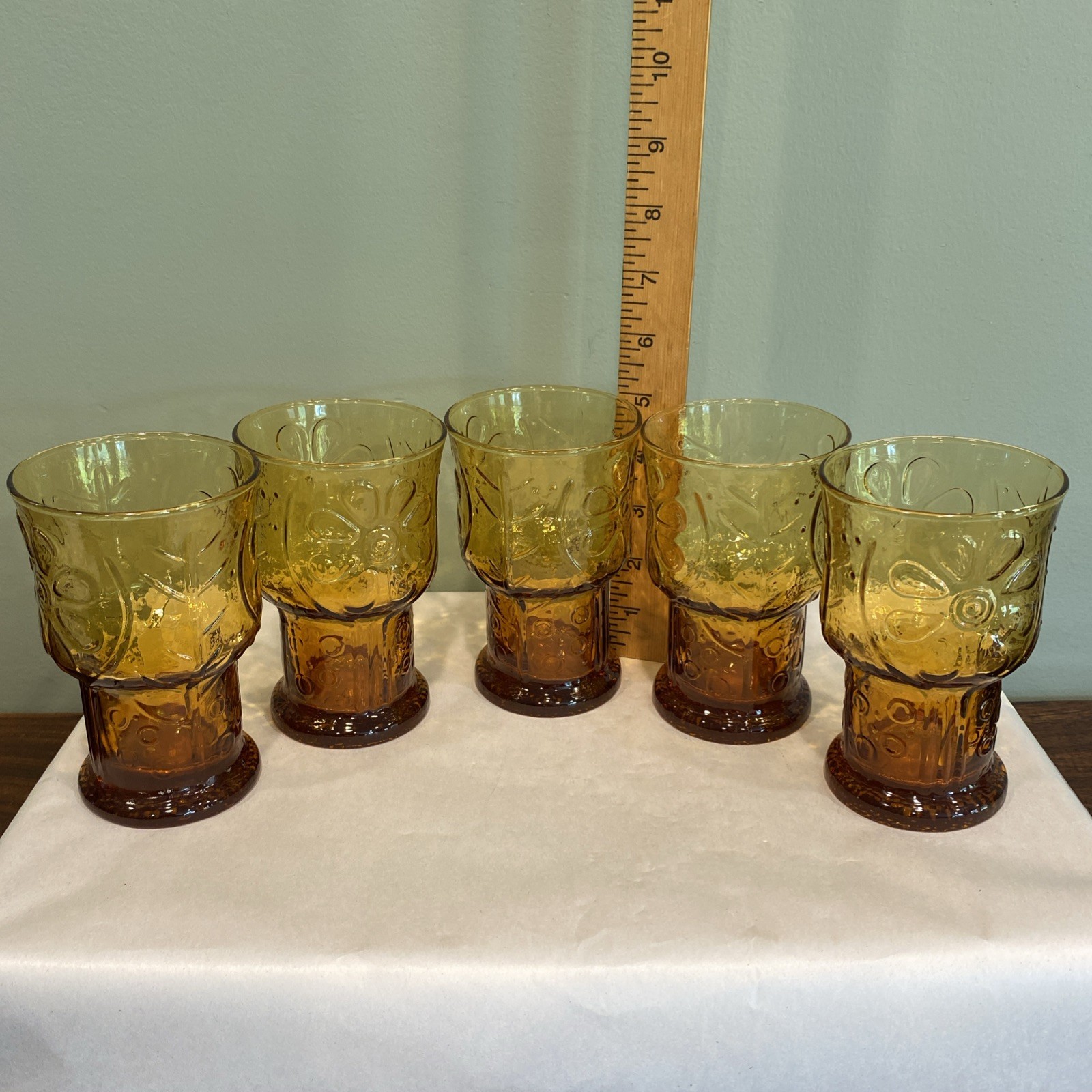 Vintage Libbey Daisy Pattern 5” Amber Drinking Glass ‘Country Garden’ Set of 5