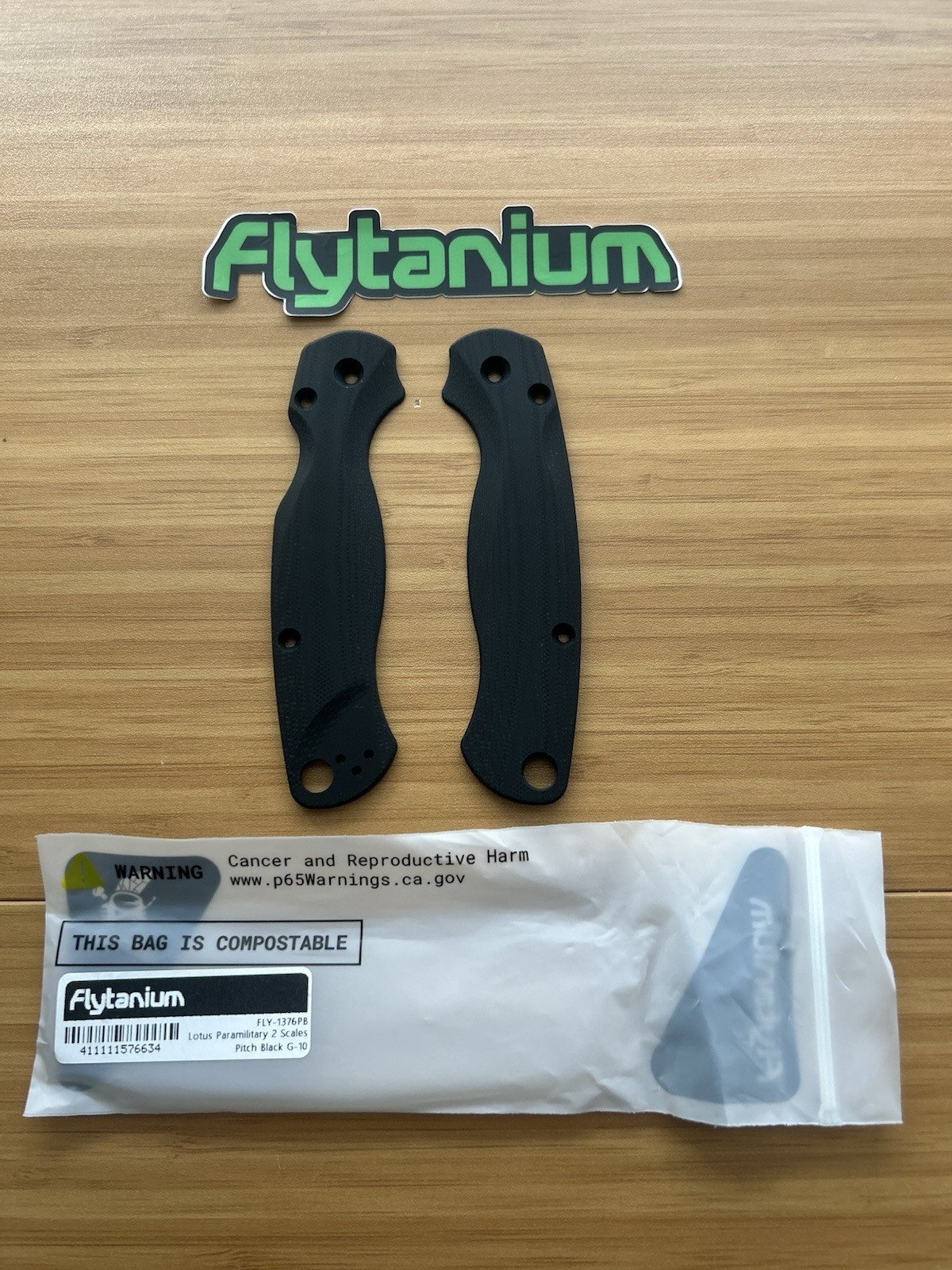 Spyderco PM2 Flytanium Handle Scales Lotus Pitch Black G10 FLY-1376PB