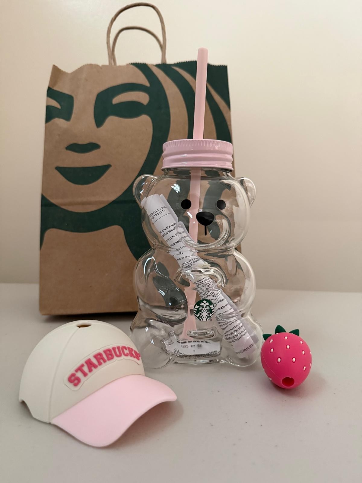 2026 New Starbucks Cute Bearista Bear Cup Tumbler Strawberry Topper Baseball Cap