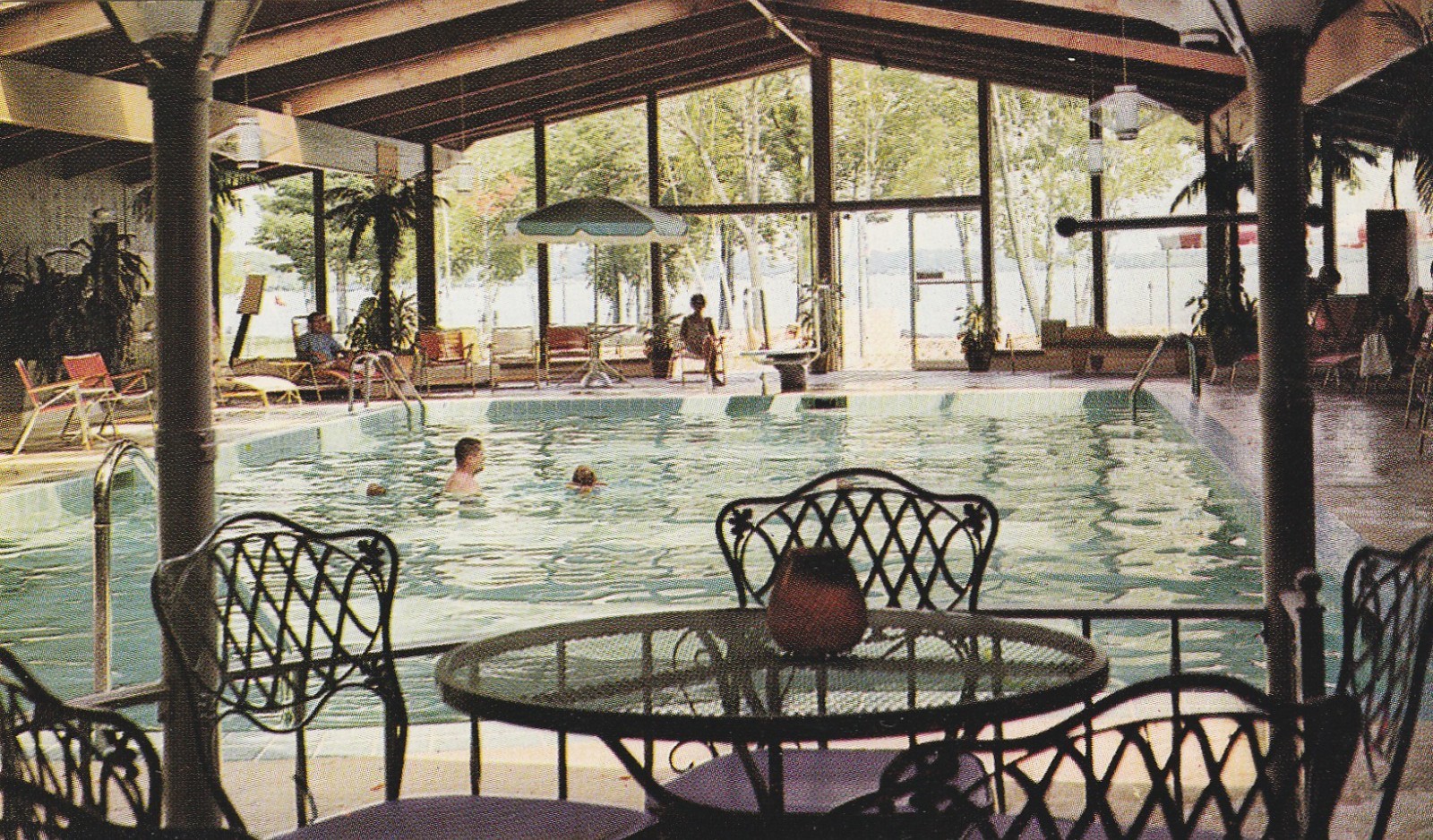 Indoor Pool Cadillac Sands Motor Inn Motel in Cadillac Michigan postcard A 5987