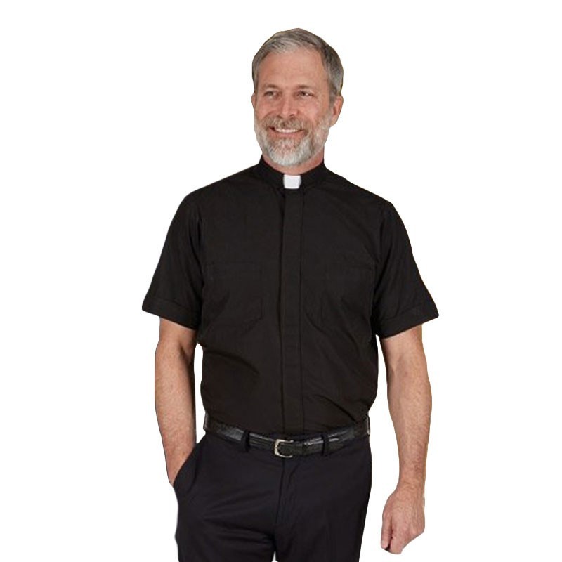 Summer Style Short Sleeves Full-Cut Shirt Comfort Under Warm Sanctuary Lights