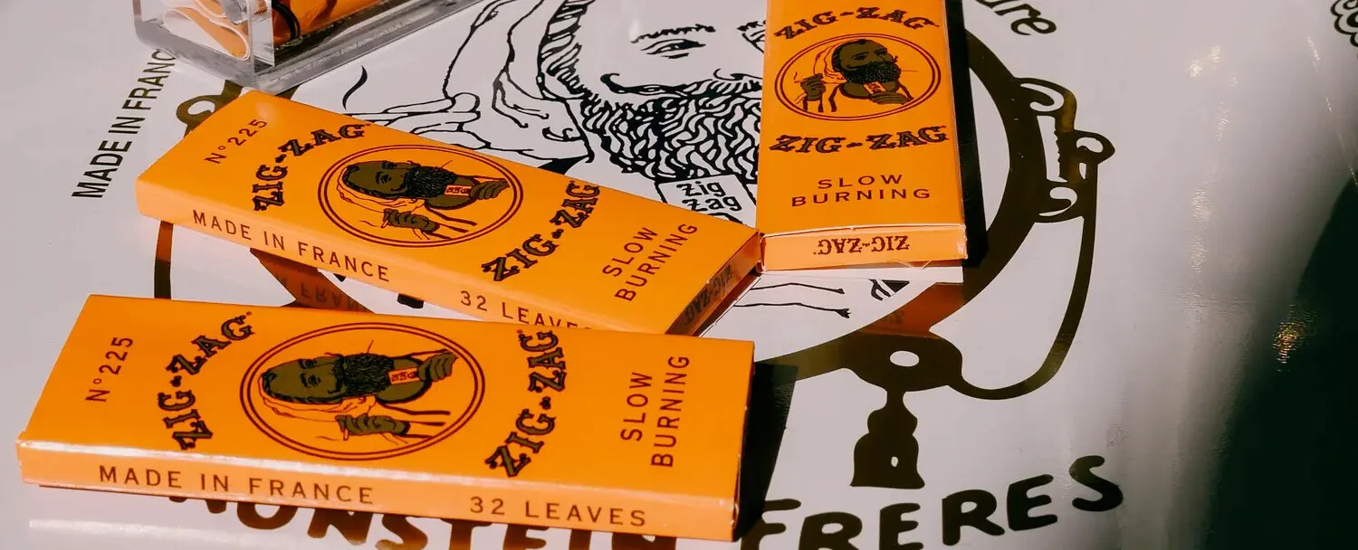 😎ZIG ZAG ORANGE CIGARETTE ROLLING PAPERS 1 1/4, 6 BOOKLETS✨👀