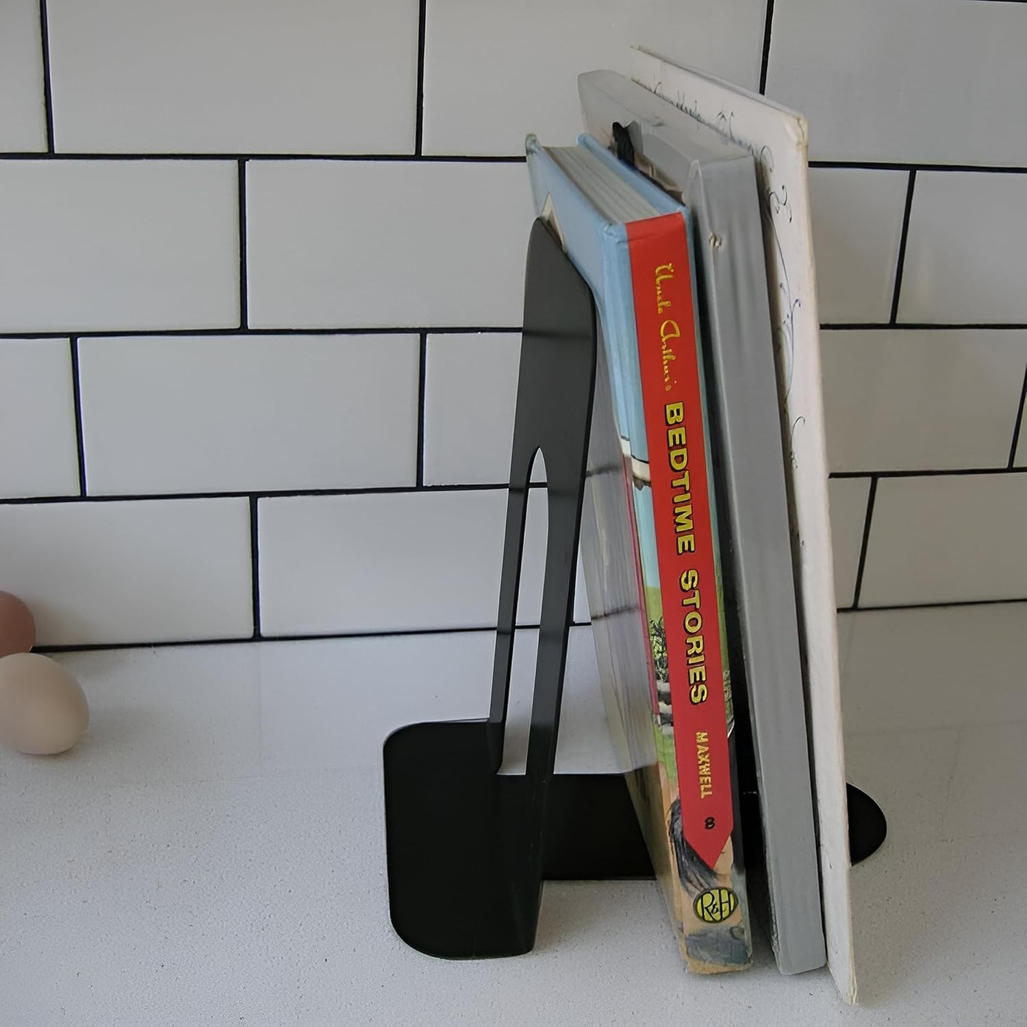 Sturdy Black Steel Bookends – Versatile Holders for Home and Office Elegance