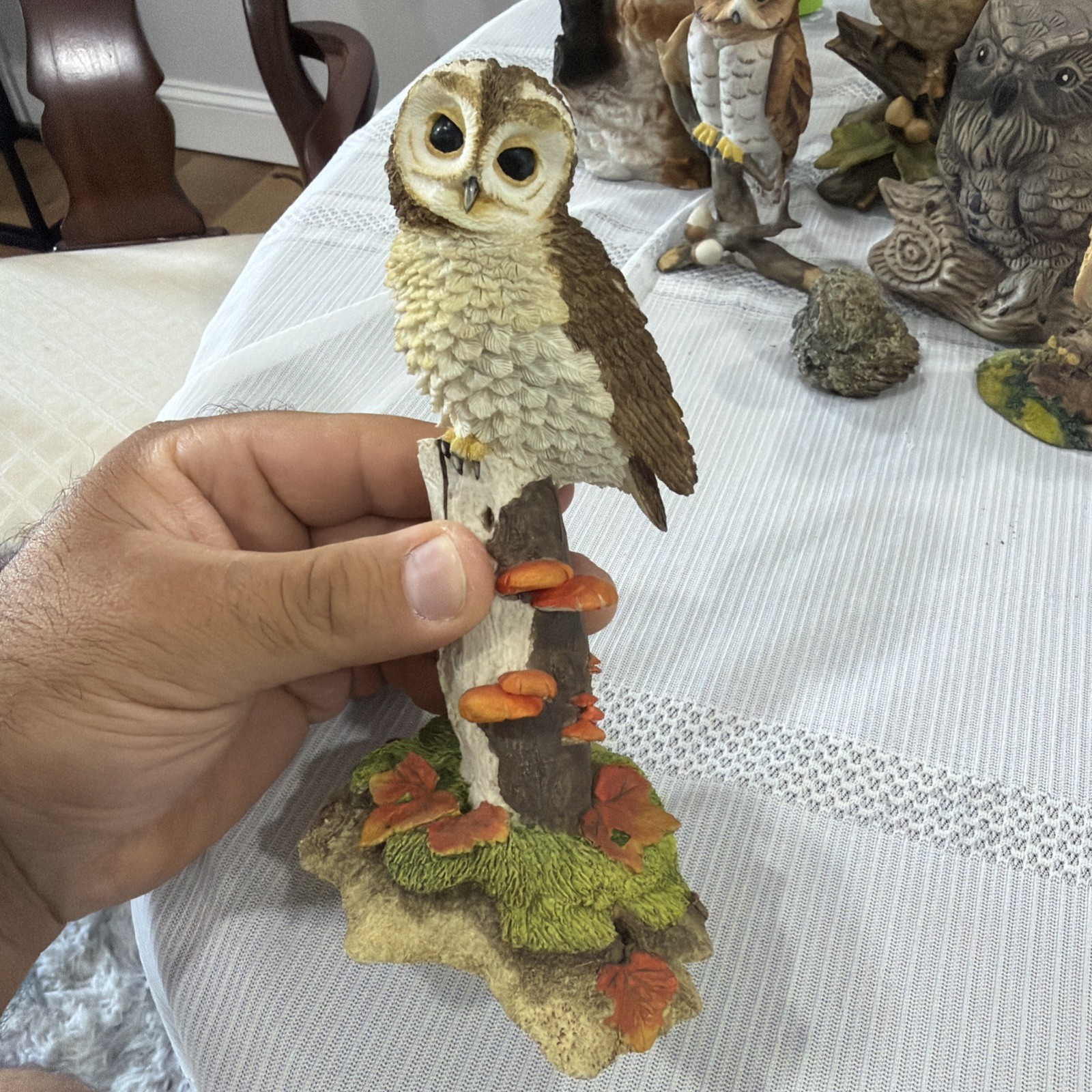 tawny owl figure