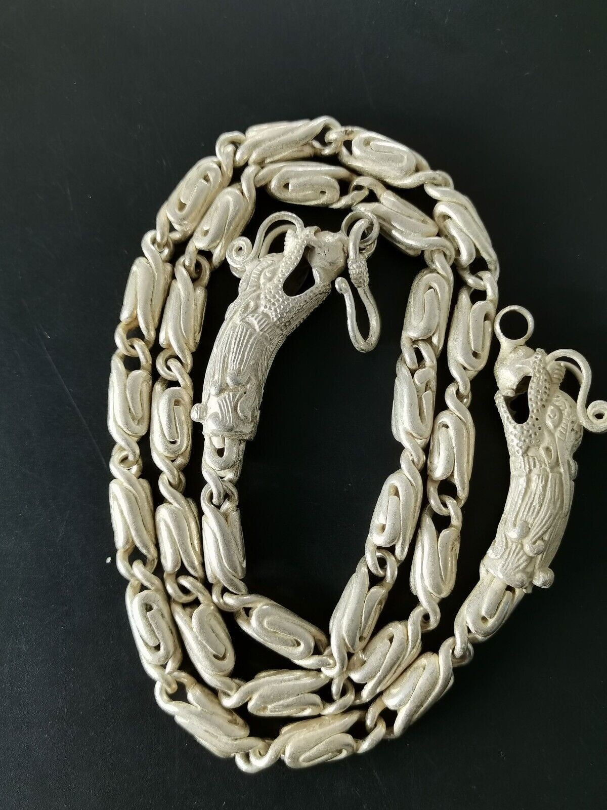 Collectible copper old tibet silver handwork carved dragon head Necklace