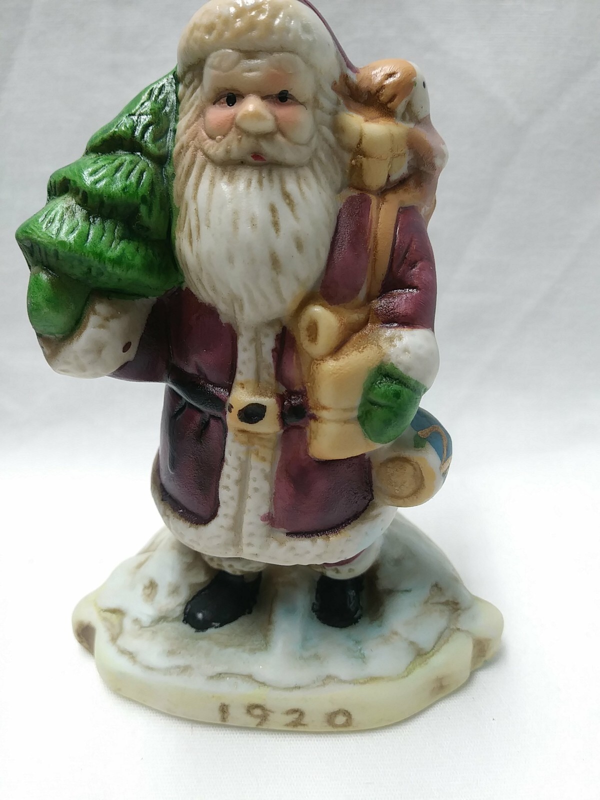 Santa Through The Years Contemporary Santa 1920 Christmas porcelain figure (1990