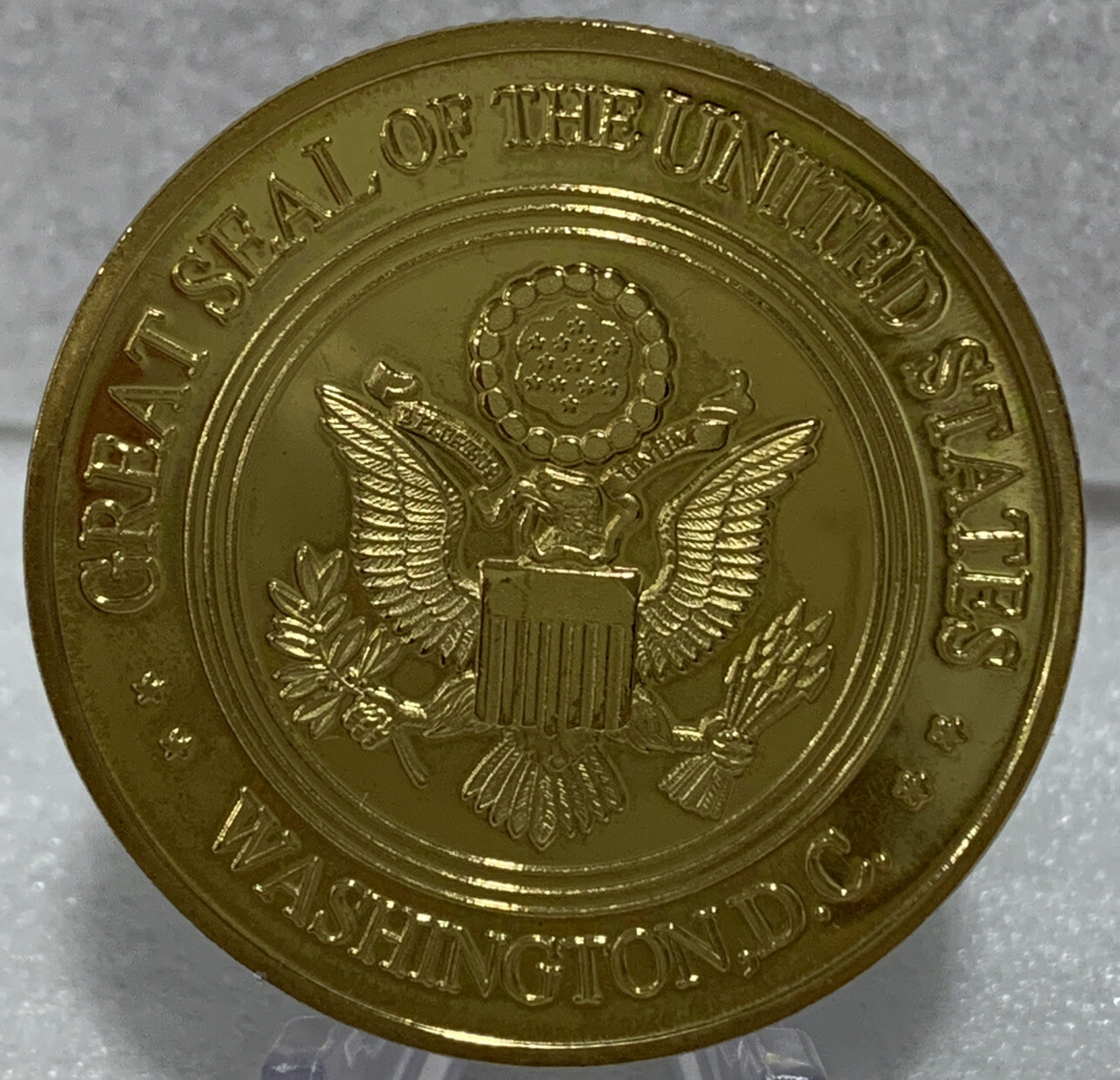 * CIA United States Central Intelligence Agency Challenge Coin-In Clear Capsule