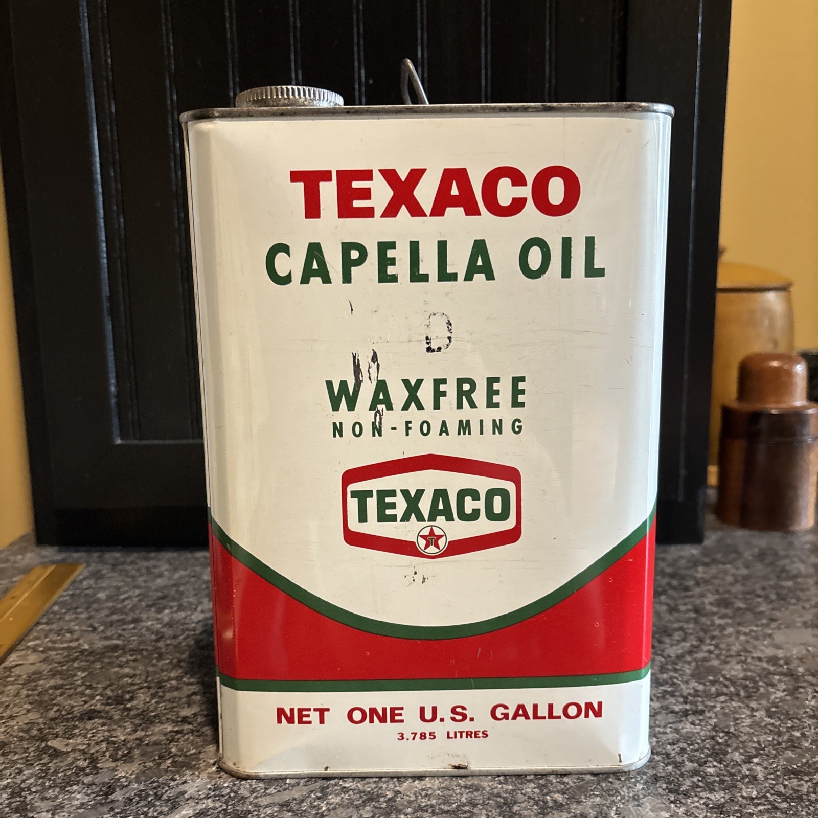 Texaco Capella Oil 1 Gallon Metal Advertising Can – Empty
