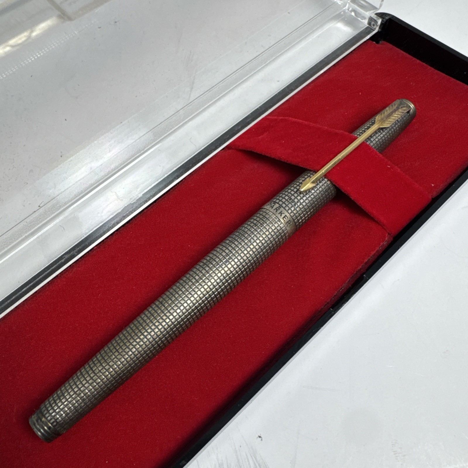 Vintage Parker 75 Cisele Fountain Pen Sterling Silver Gold Plated Trim READ 66
