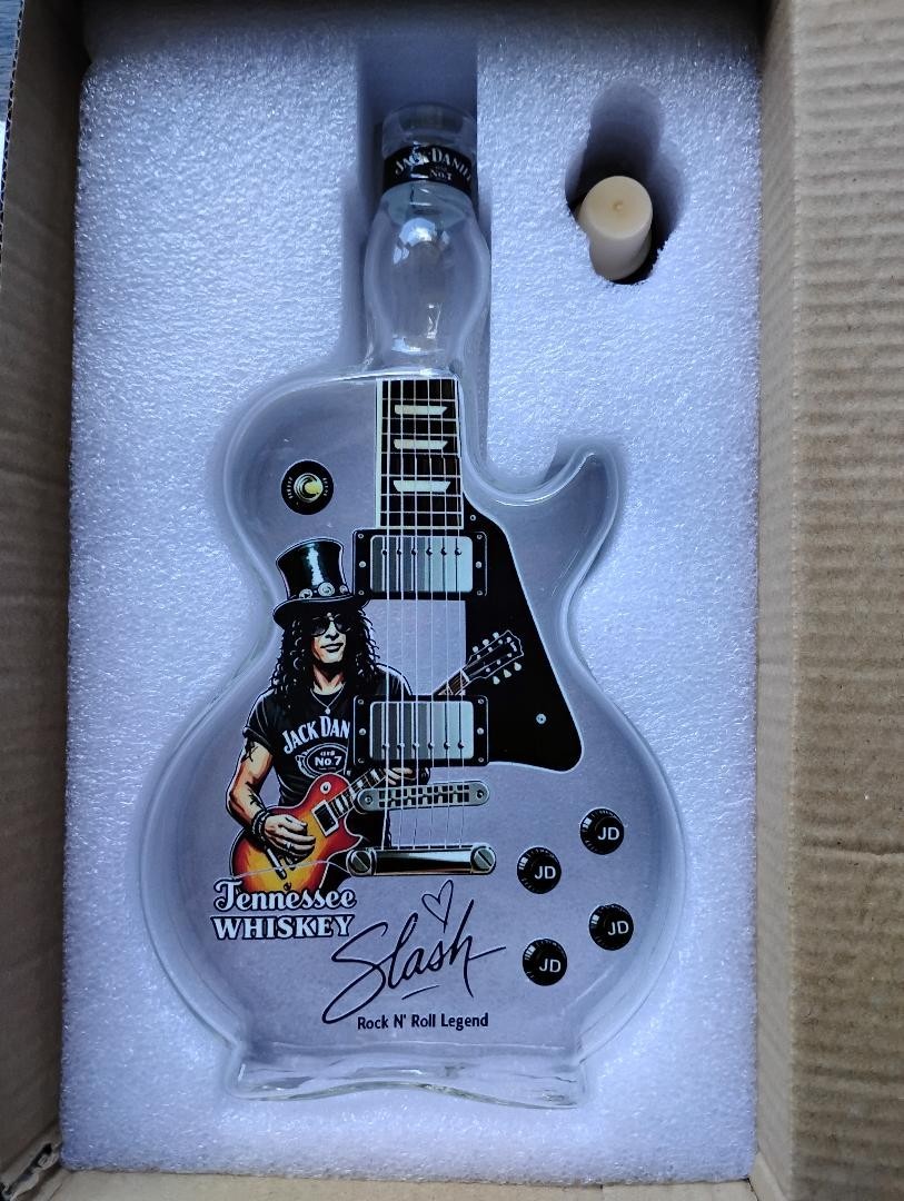 Slash JD Guitar Bottle