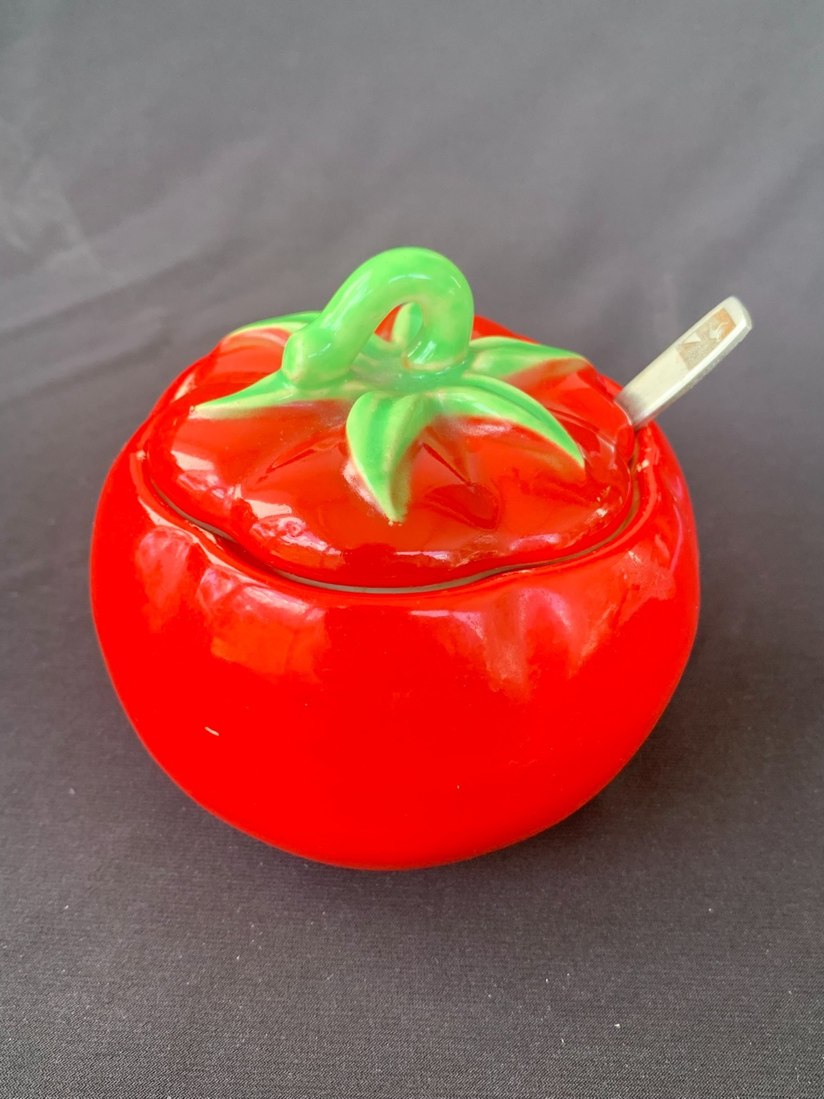 1940’s Vintage Pantry Parade Ceramic Tomato Lidded Condiments Jar Retro w/Spoon