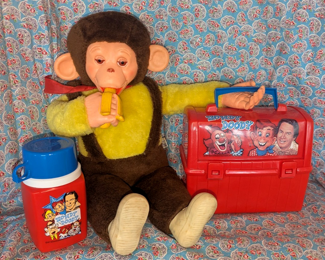 Vtg Howdy Doody Show Lunch Box with 21″ Mr Bim Zippy Monkey plush Lot Set D3