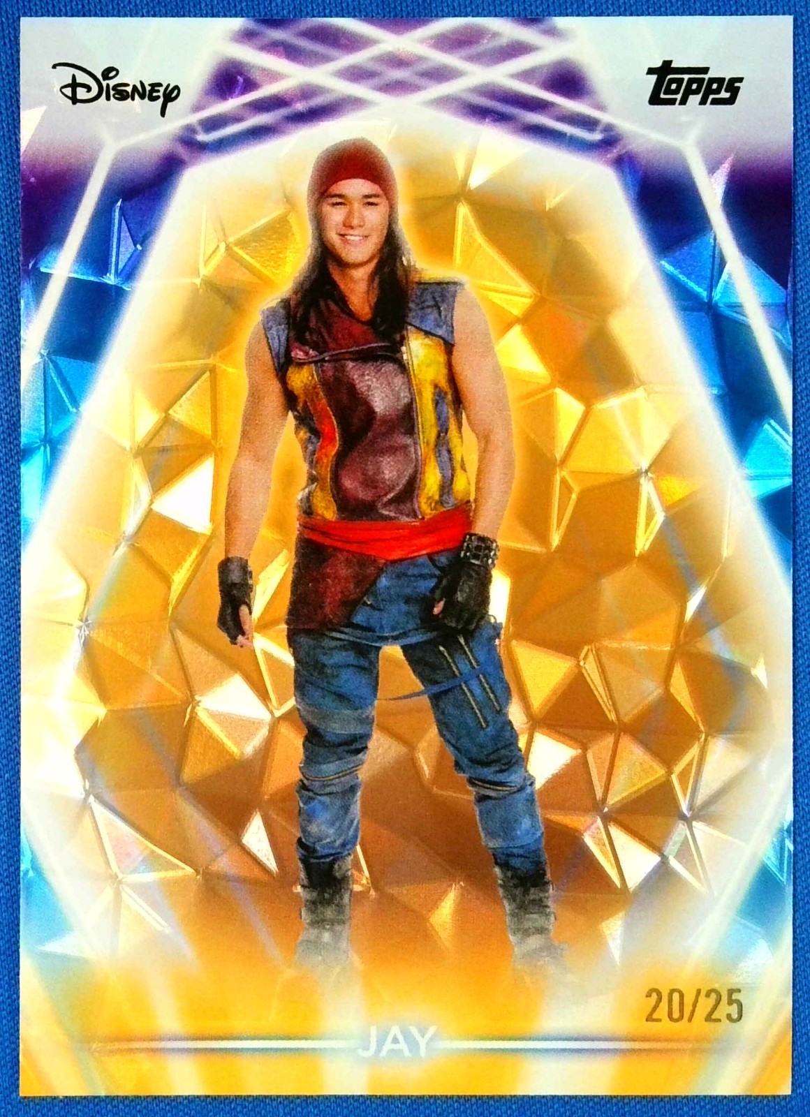 Jay Orange Diamante /25 2026 Topps Disney Neon 158 Descendants