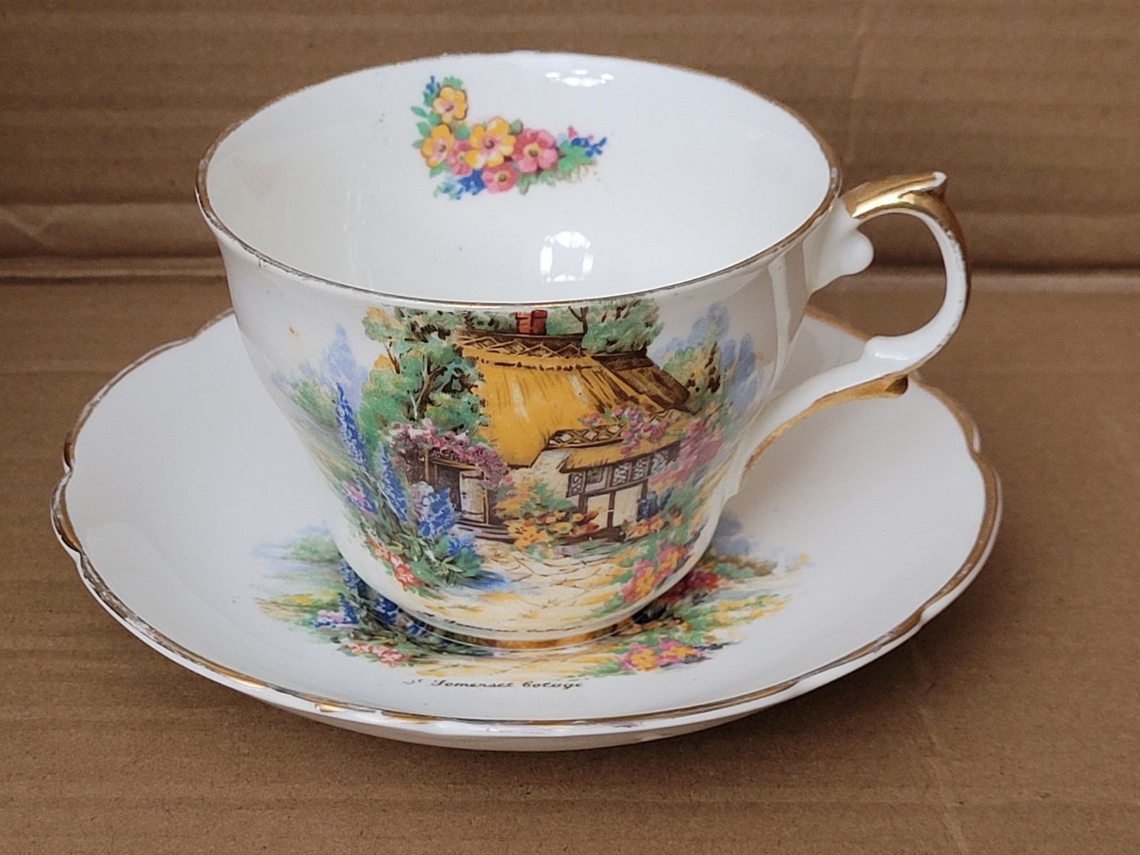 Vintage Regency Somerset Cottage teacup and saucer set (L.O.)