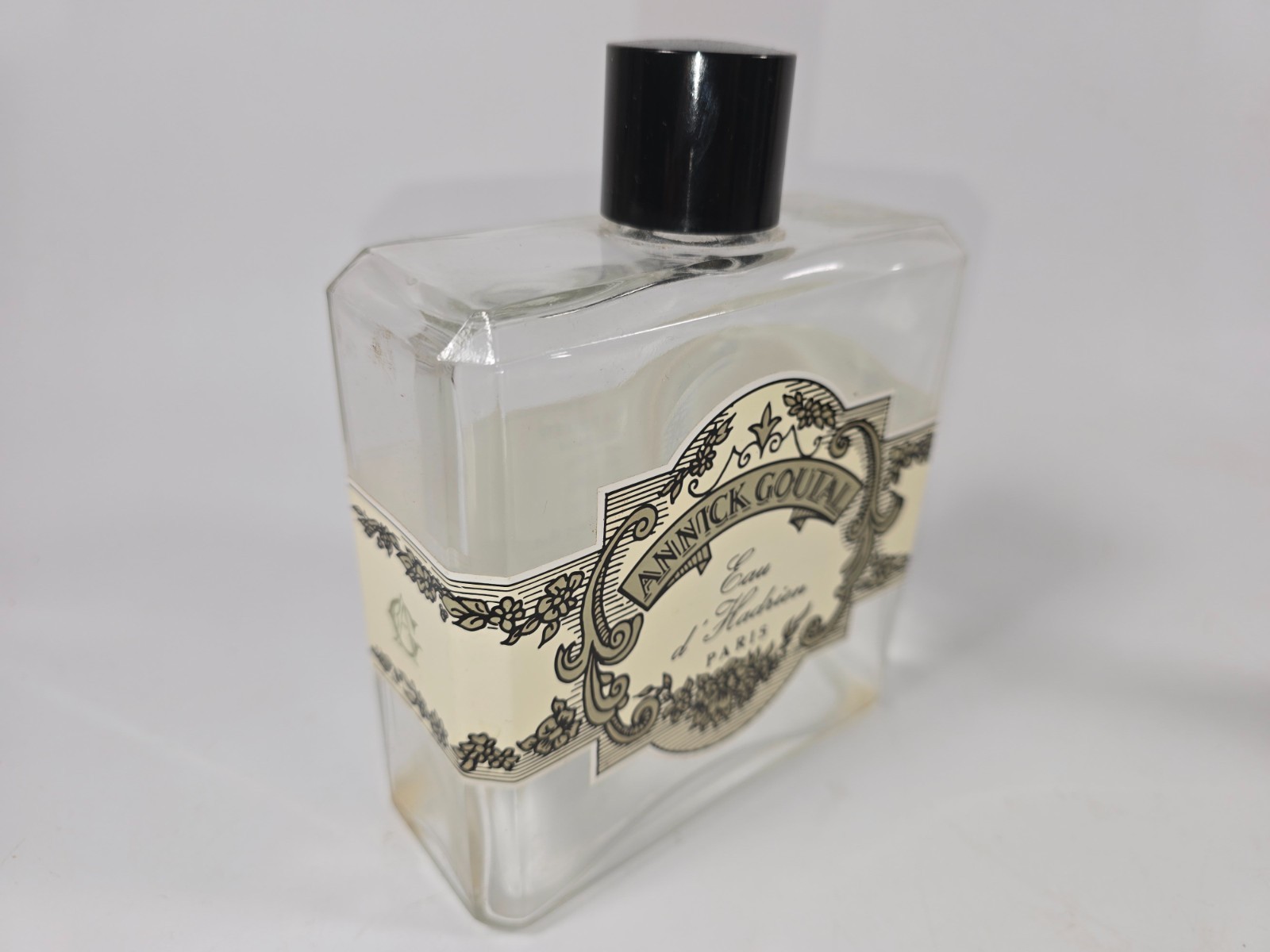 Rare Extra Large Annick Goutal Eau d’Hadrien Paris 450ml Eau de Toilette Bottle