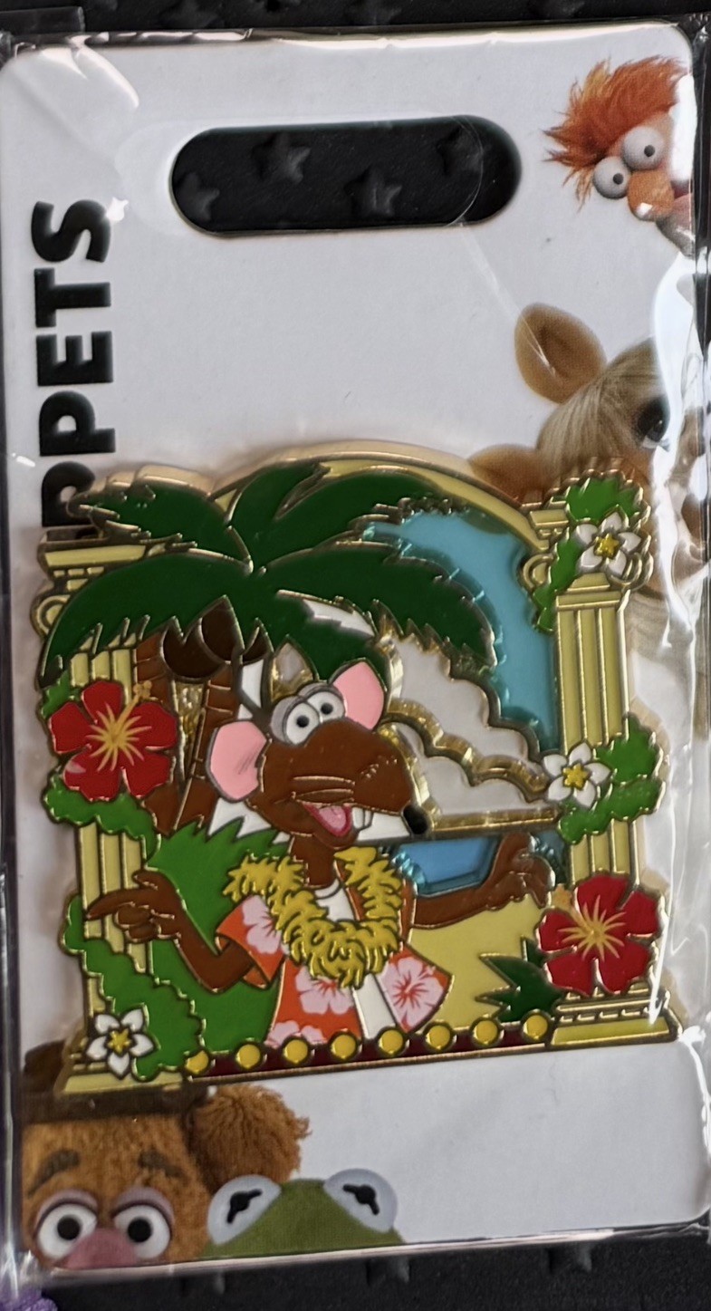DPB Disney Pins Blog Rizzo Muppets Stained Glass Pin LE300