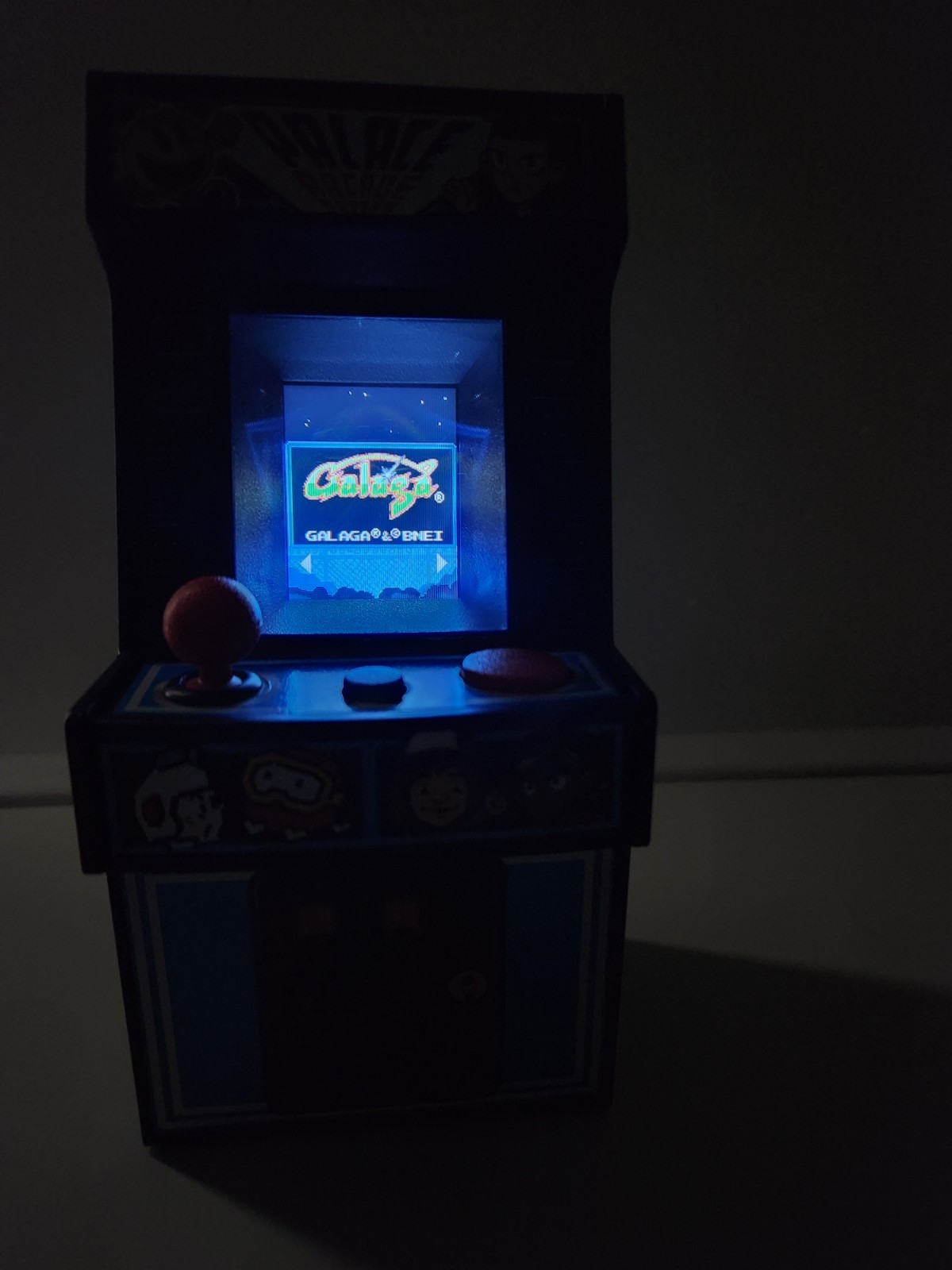 STRANGER THINGS Palace Arcade Hasbro Mini Video Games-20 Retro 80s Games Works!