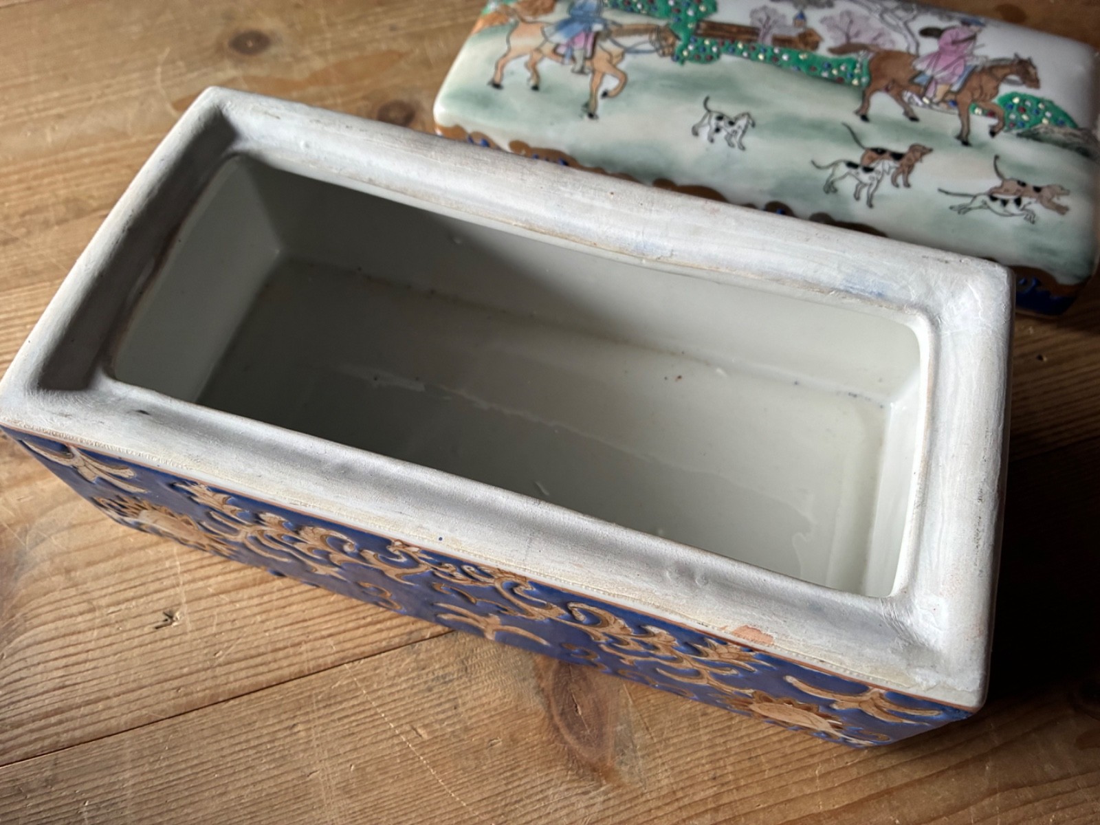 Vintage Chinese Rectangular Hand Painted Porcelain Dresser Trinket Box