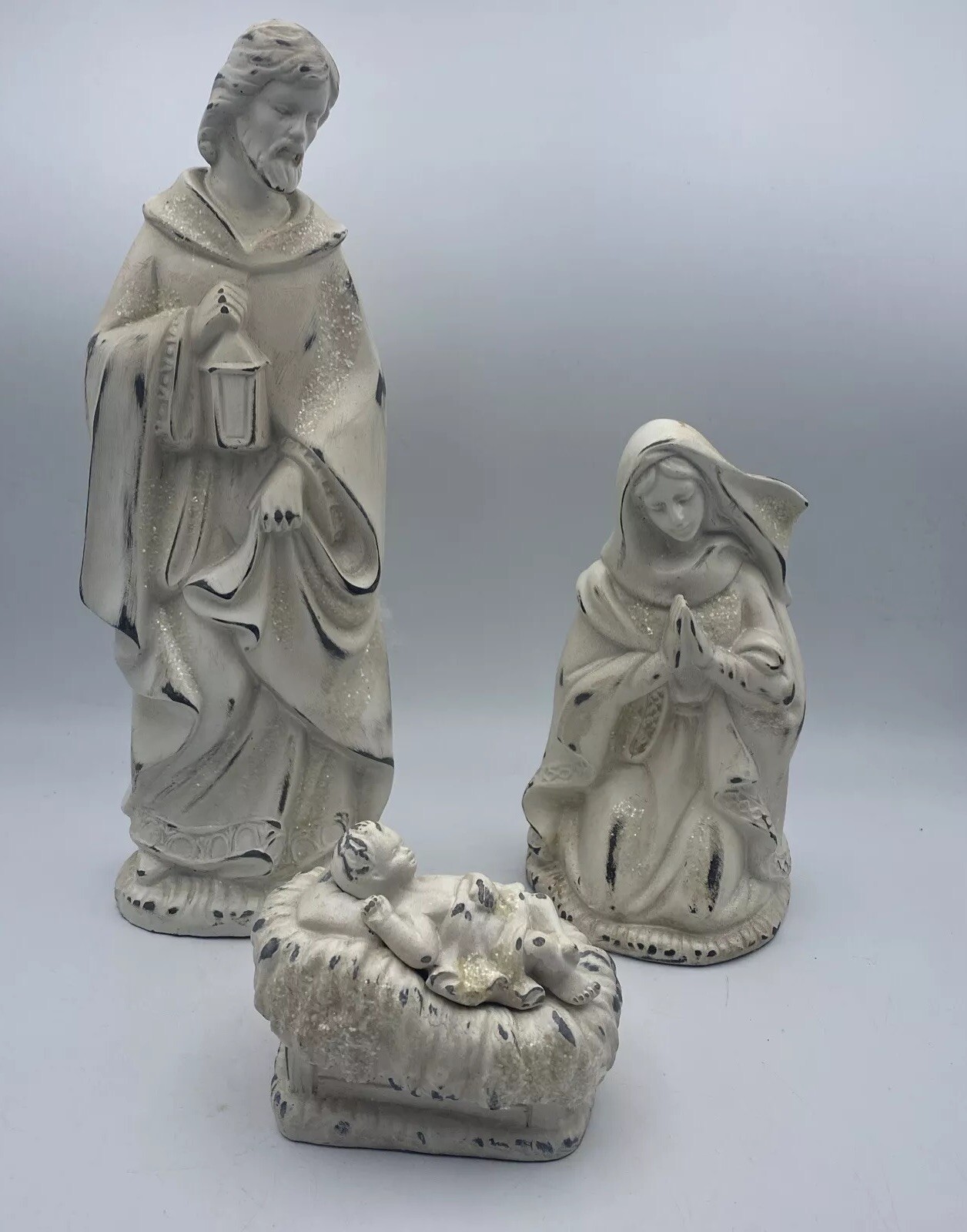Costco Holy Family Nativity Figurine 4 Piece Set Joseph Mary Baby Jesus w/Box