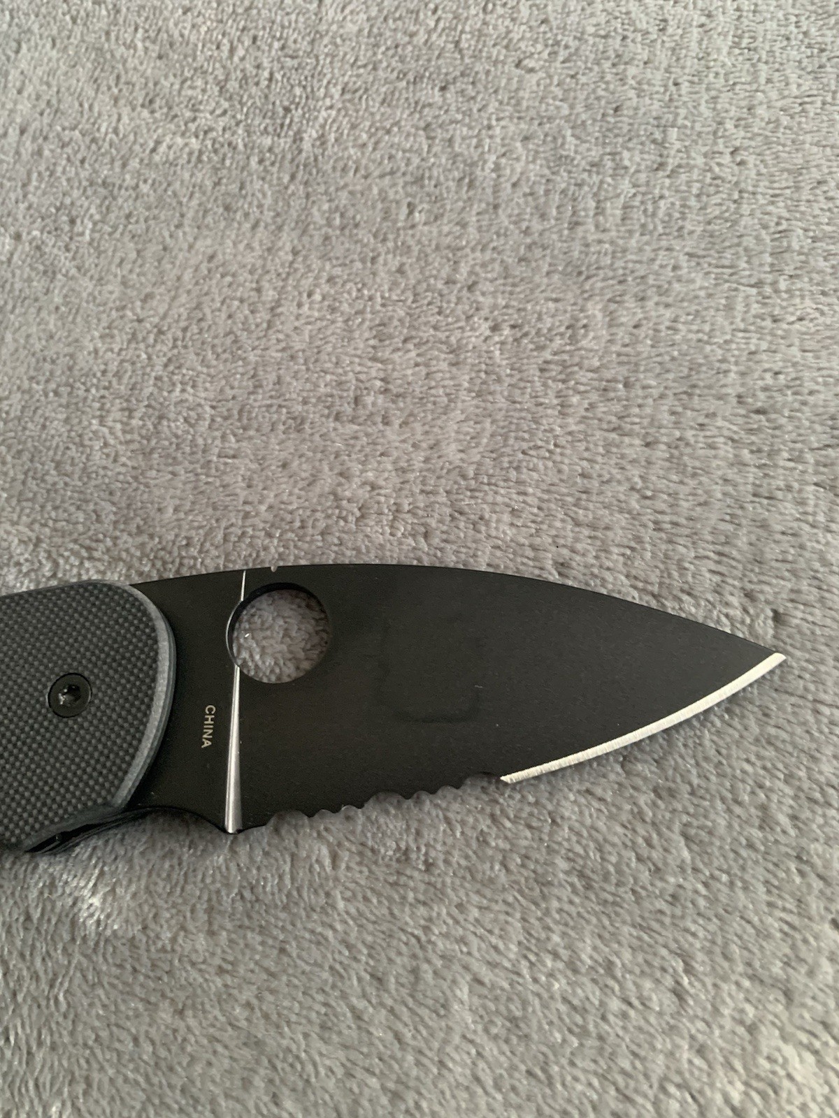 Spyderco Emphasis Combination Black Blade G10 Scales 8cr13MoV FACTORY SECOND+Bag