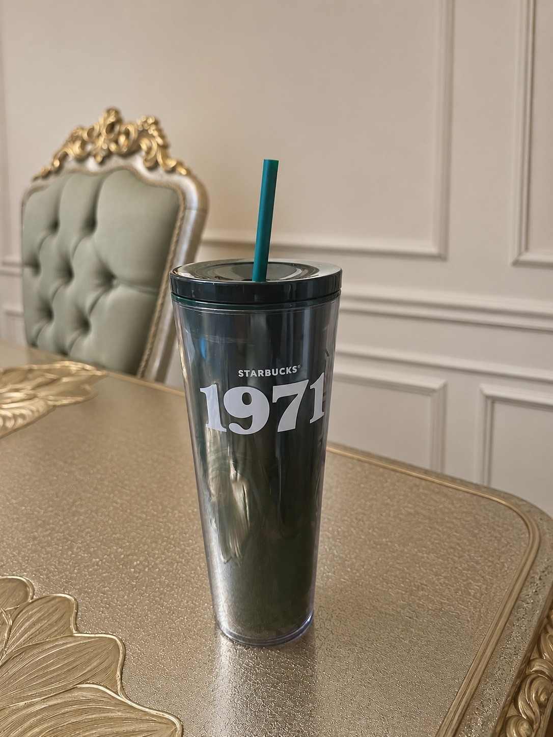 Starbucks 1971 Reusable Cold Cup Tumbler Green with Straw 24oz