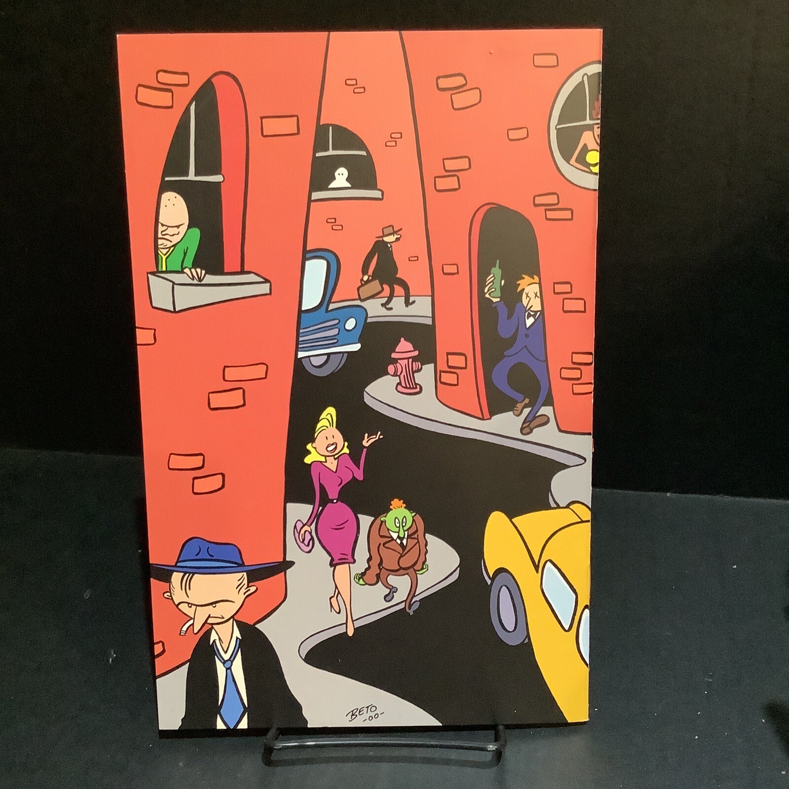 Love and Rockets V2 #1 (Gilbert Jamie and Mario Hernandez, 2001 WP) – Hot Key!