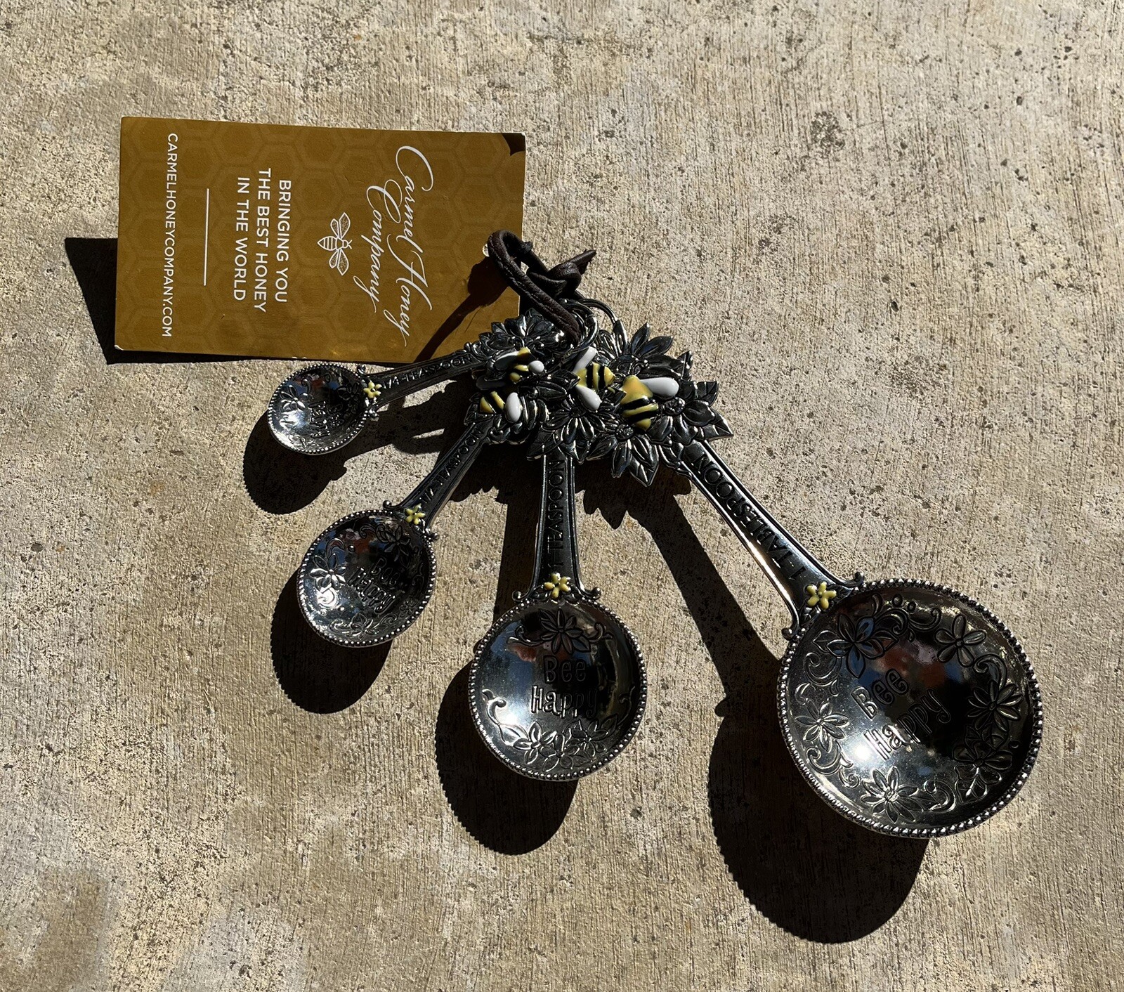 Ganz 4-Piece Set Bee Happy Honeybee Silver Tone Zinc Alloy Measuring Spoons.