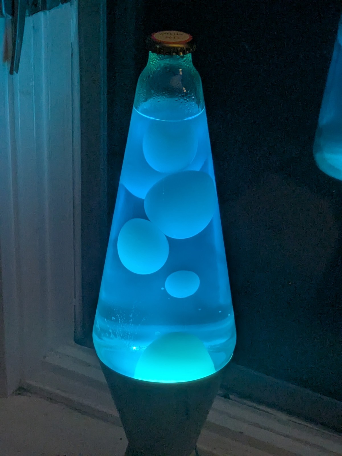Schylling Original Lava Lamp – Silver Base Blue Liquid (2313) Y2K