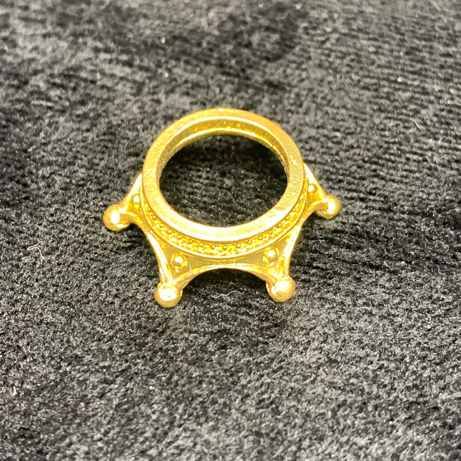 Metal ball support stand