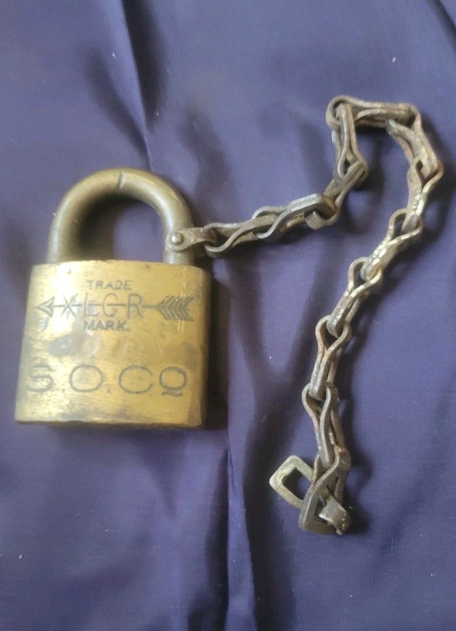 Vintage Standard Oil Co. XLCR S.O.Co Brass Padlock Lock