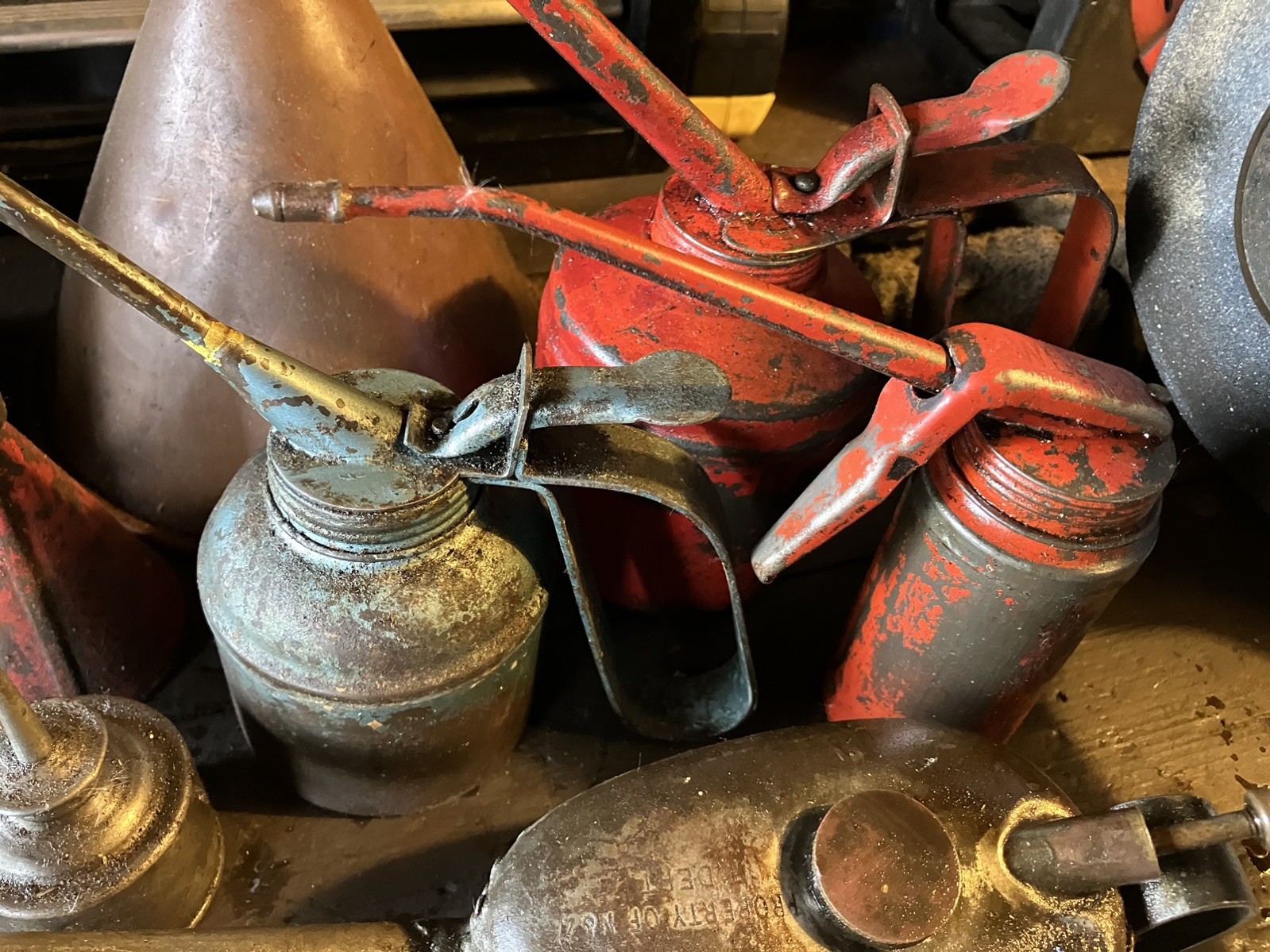 Vintage Oil Cans Job Lot Wesco / funnels 1950’s