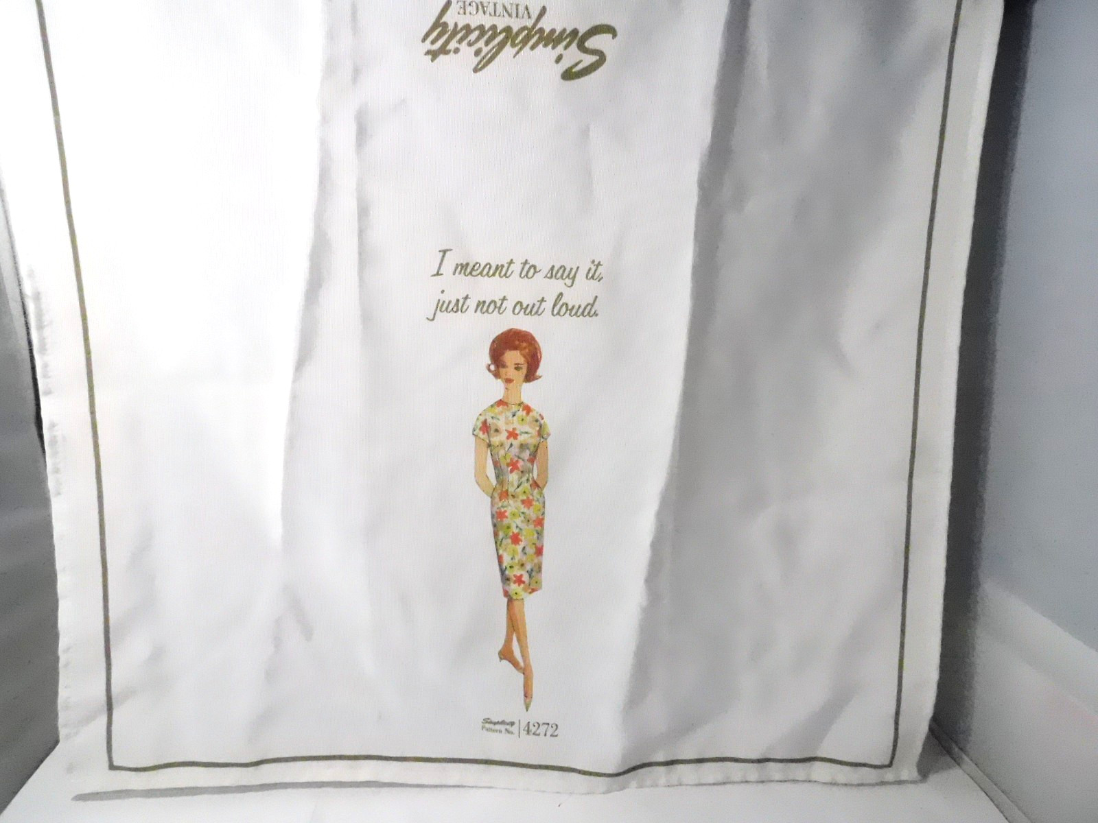 Simplicity Pattern No 4272 Towel-Poly/Cotton/Rayon 20″ x 28″