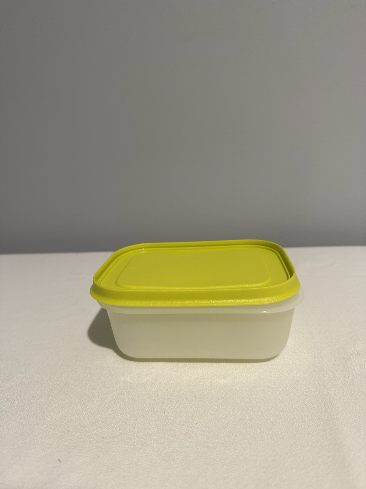 Tupperware Freezer Mates Small Shallow 450 ml/1.75 Cups New