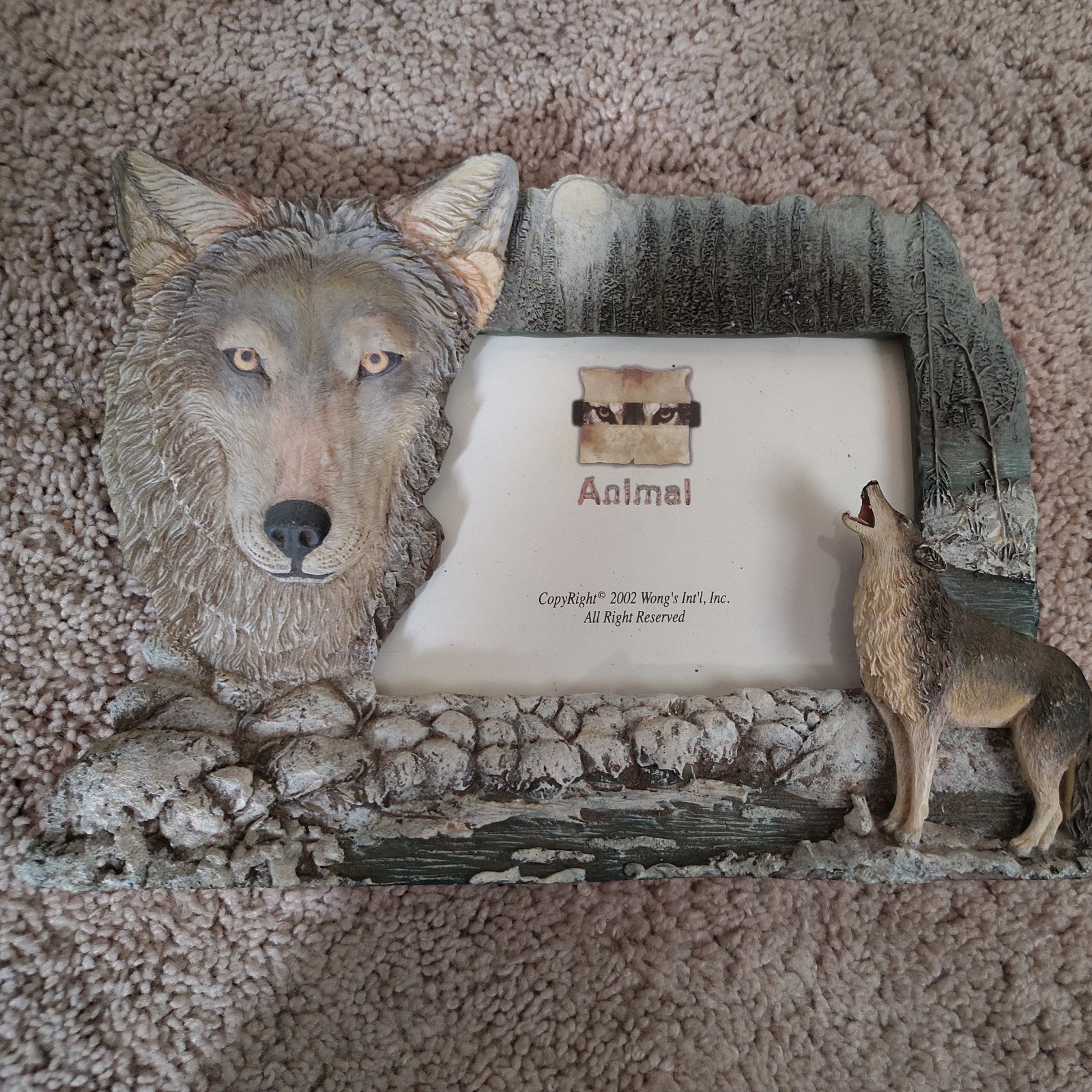 3D Carved Timber Wolf Howling Nature Photo Frame Embossed Woods for 3.5 x 5 in