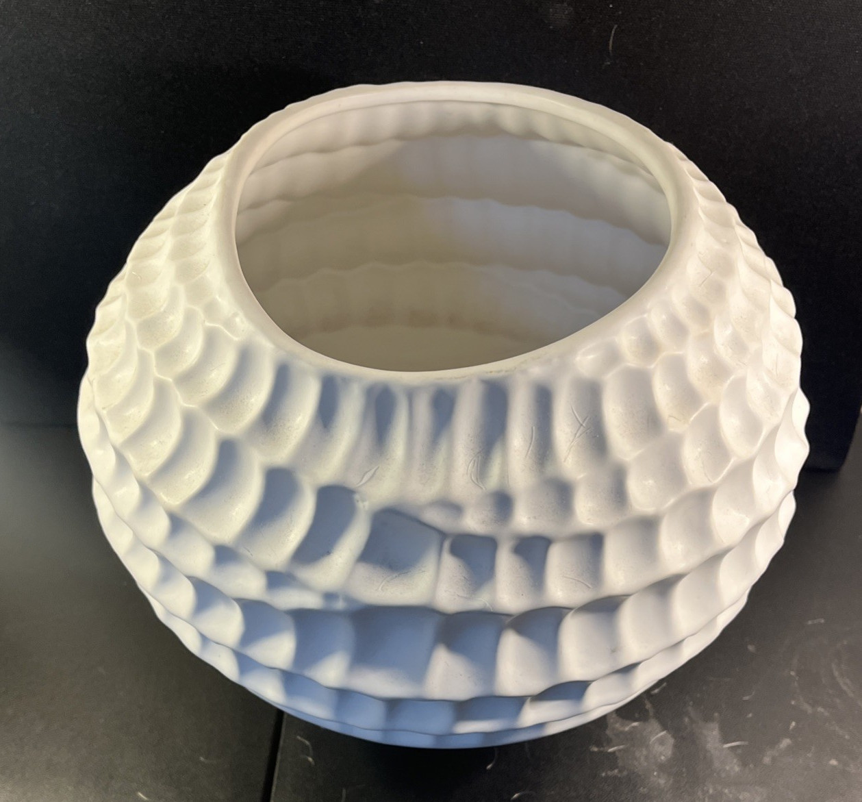 Modern Textured White Ceramic Vase Sculptural Ribbed Pottery Art Deco Style 10″