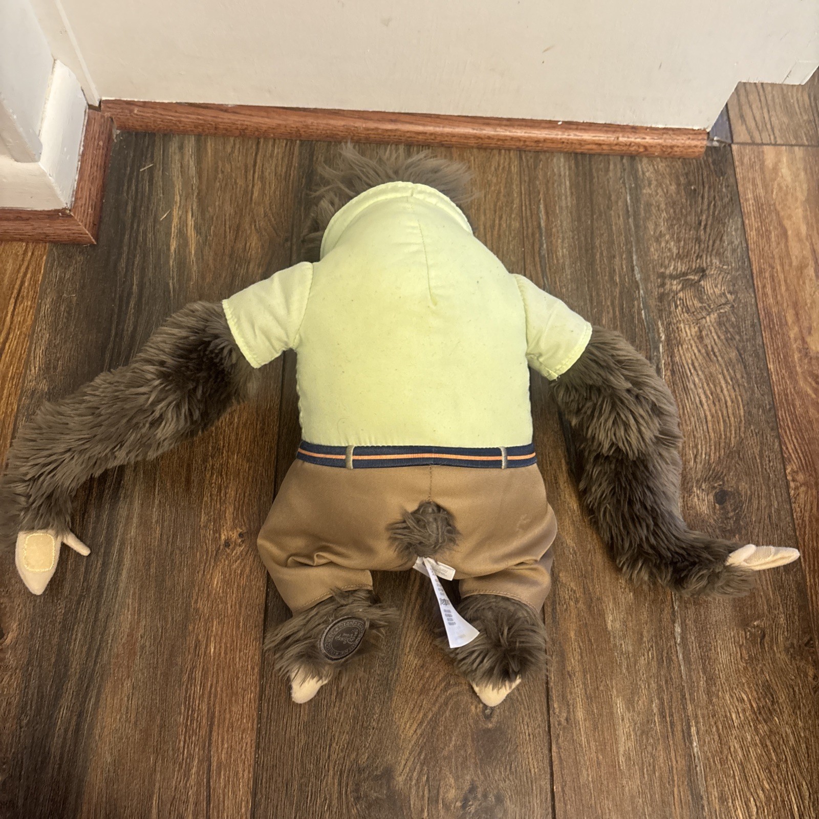Disney Store Flash Plush Zootopia Sloth Stuffed Animal Shirt Tie Toy