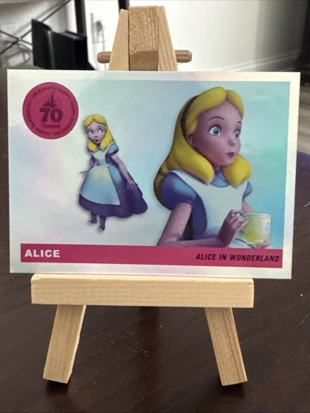 Topps Disneyland 70 Alice T55-25