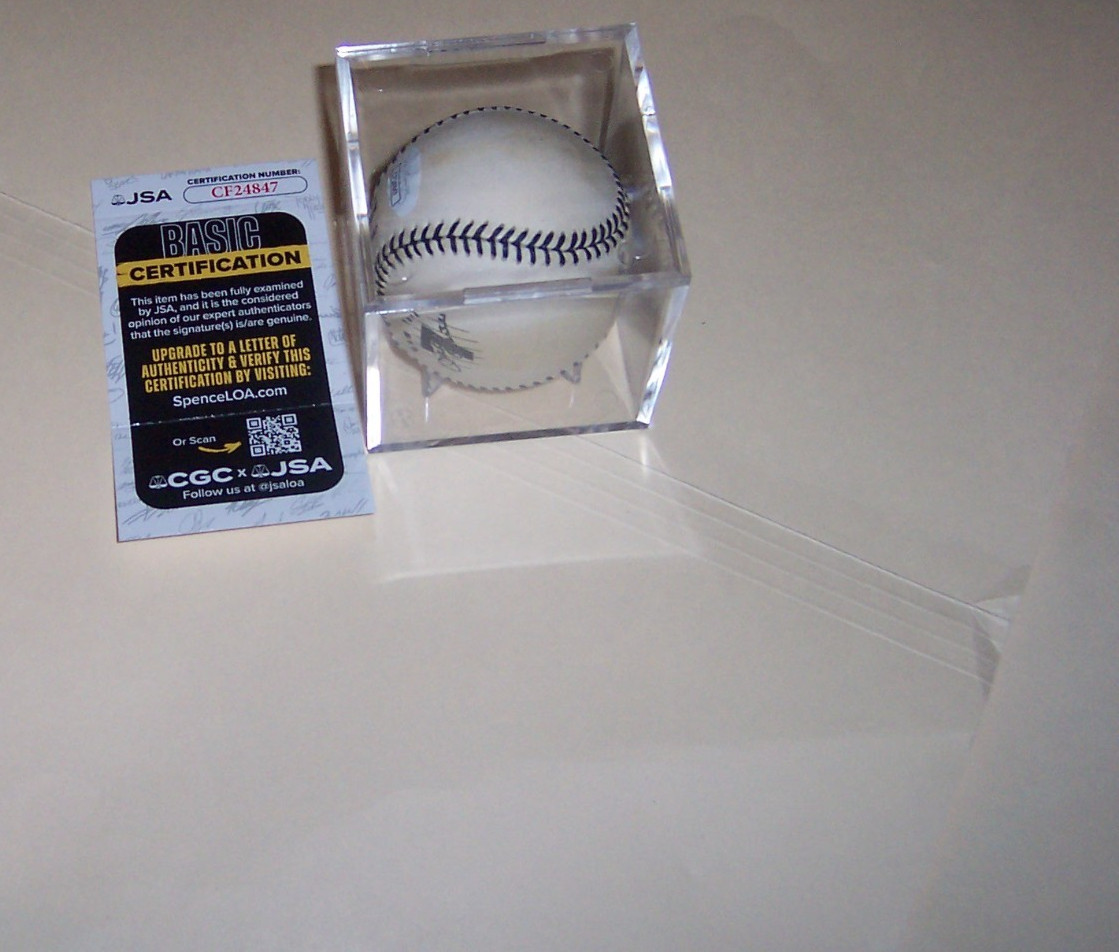 JSA signed BASEBALL AUTOGRAPHED BOB COSTAS ON MLB MICKEY MANTLE RAWLINGS