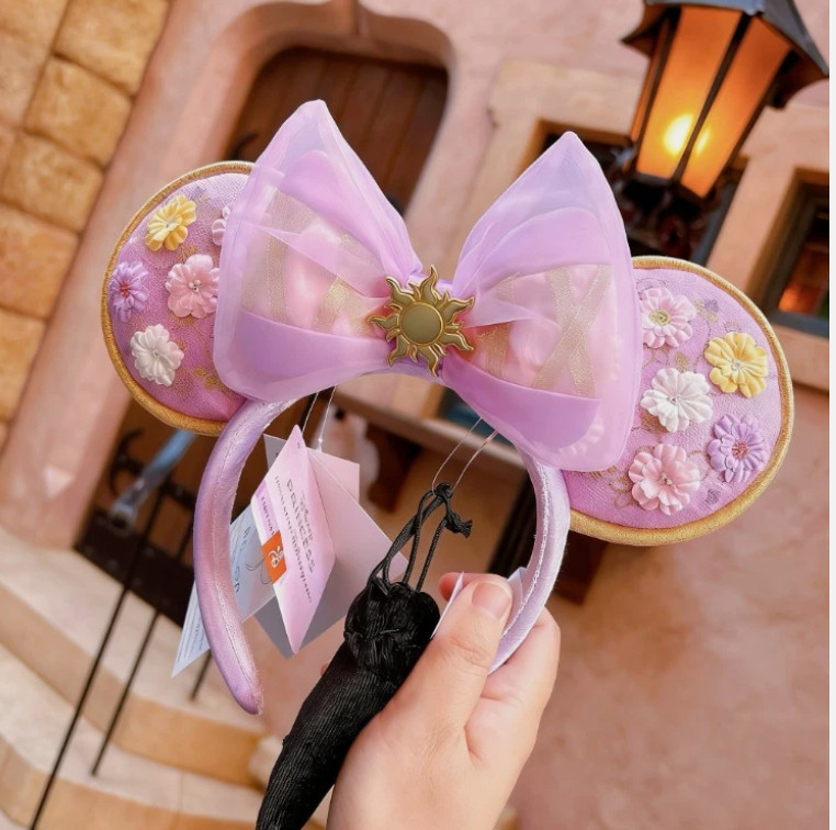 Authentic 2026 Hong Kong Disneyland Exclusive Rapunzel Light Up Headband