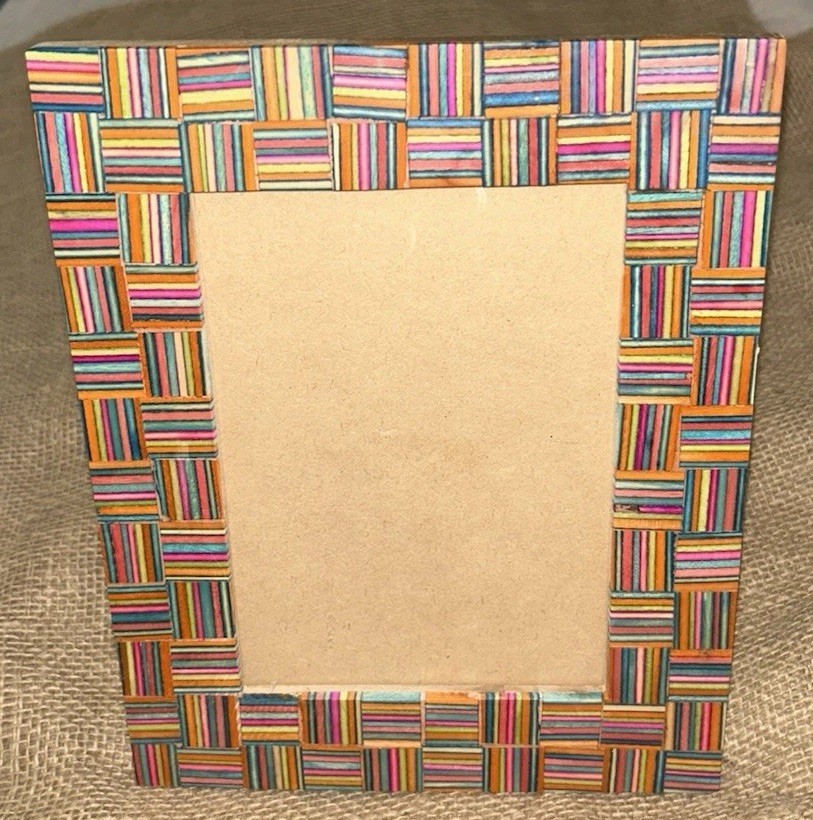 VTG Inlaid Mosaic BASKETWEAVE STRIPE 5×7 Photo Picture Frame 7.5”W 9.5”T