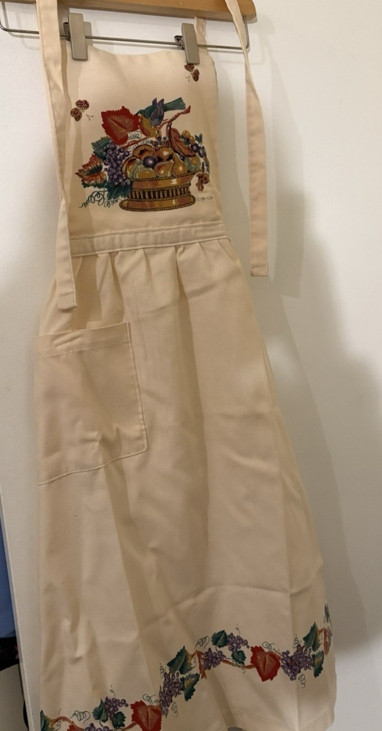 Full Apron With Fruit Motif Linen Easy Care Fabric Ties at neck n waist pockets