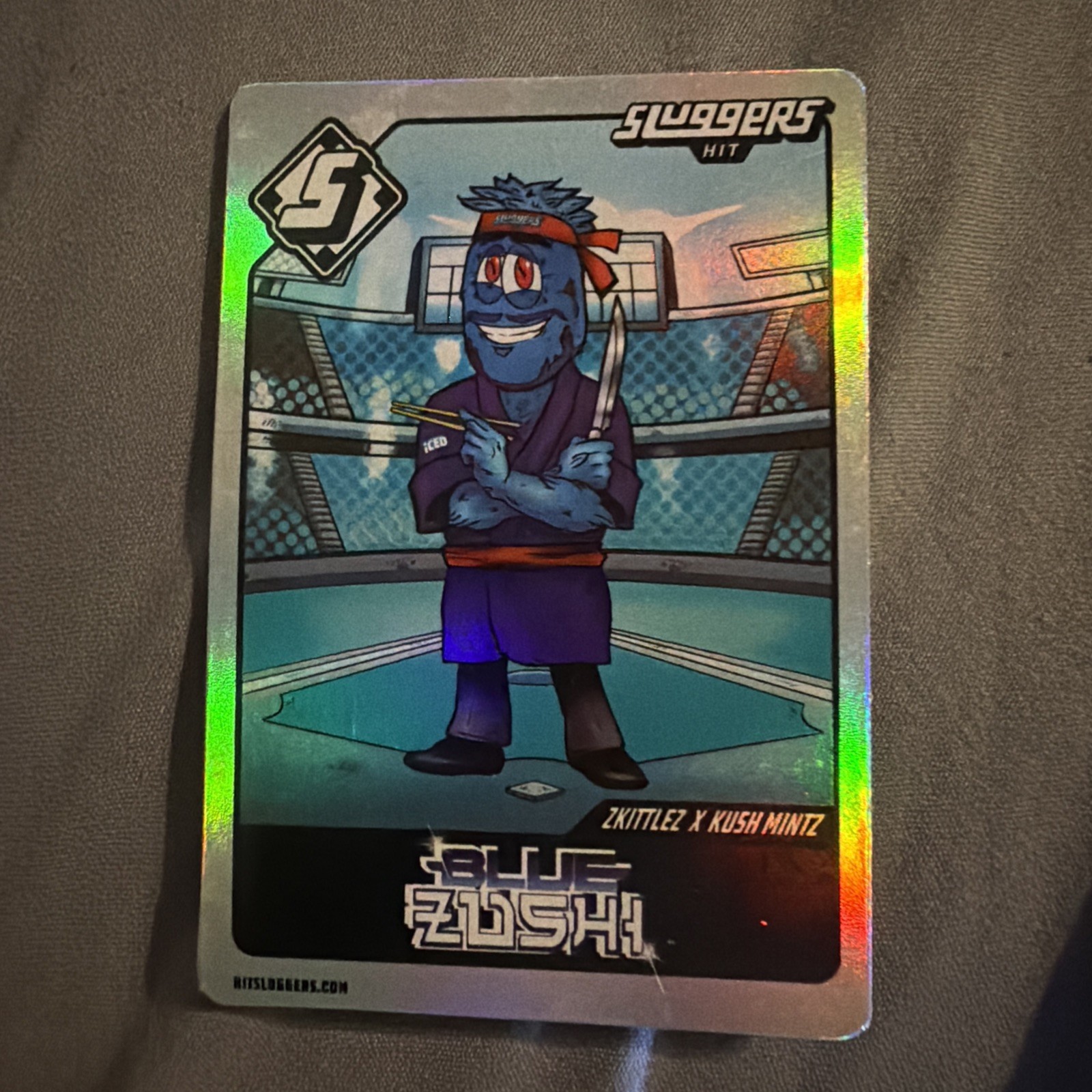 SLUGGERS HIT RAINBOW FOIL MINI TRADING CARD – Blue Zushi EXCELLENT CONDITION🔥