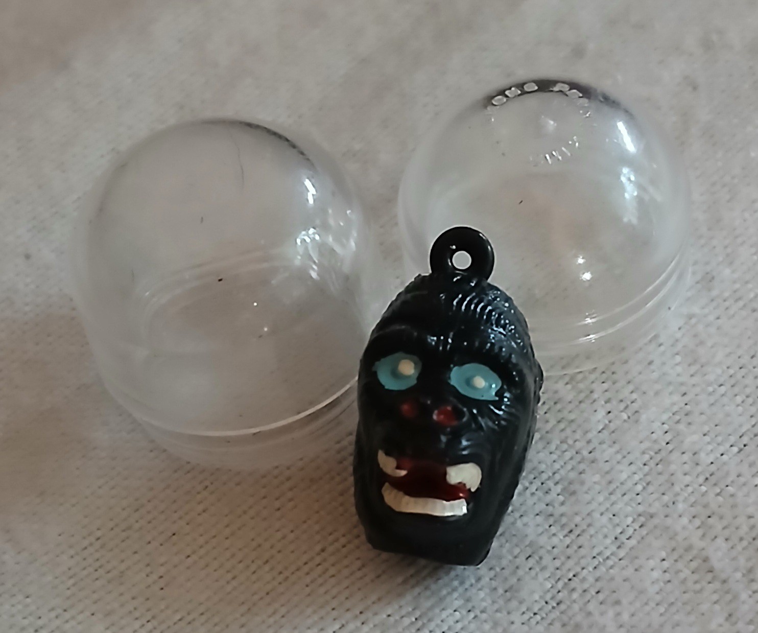1960’s PENCIL TOPPER/CHARM – KING KONG – Approximately 1 Inch Tall W/Ring