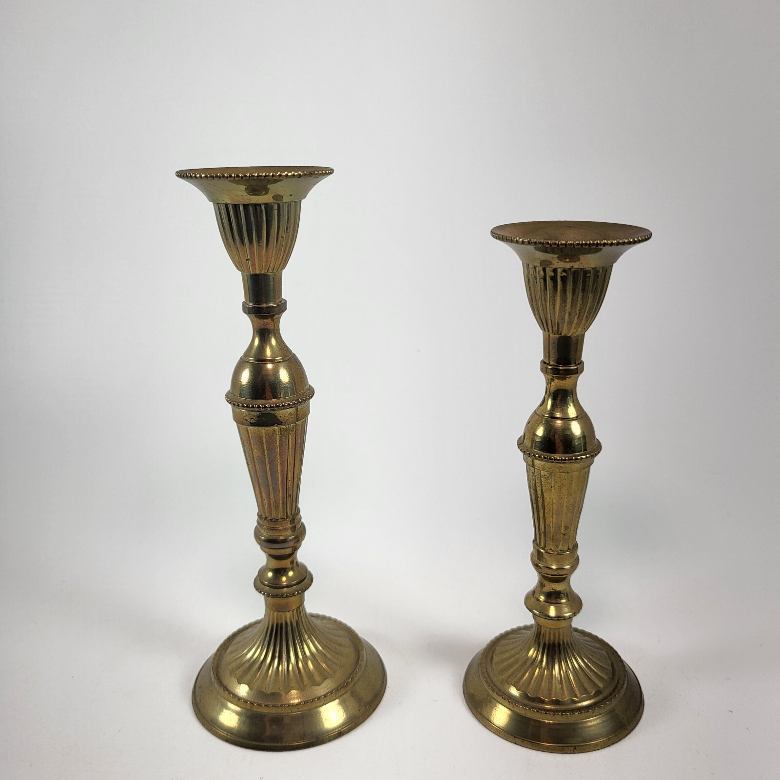 Brass Candle Holders Set of 2 Hosley International 7″ & 7 3/4″ Ribbed Sticks