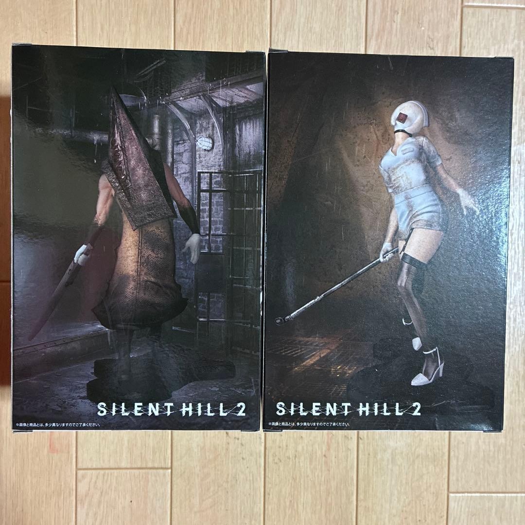 SILENT HILL 2 Red Pyramid Thing & Bubble Head Nurse Figure Set Konami New Japan