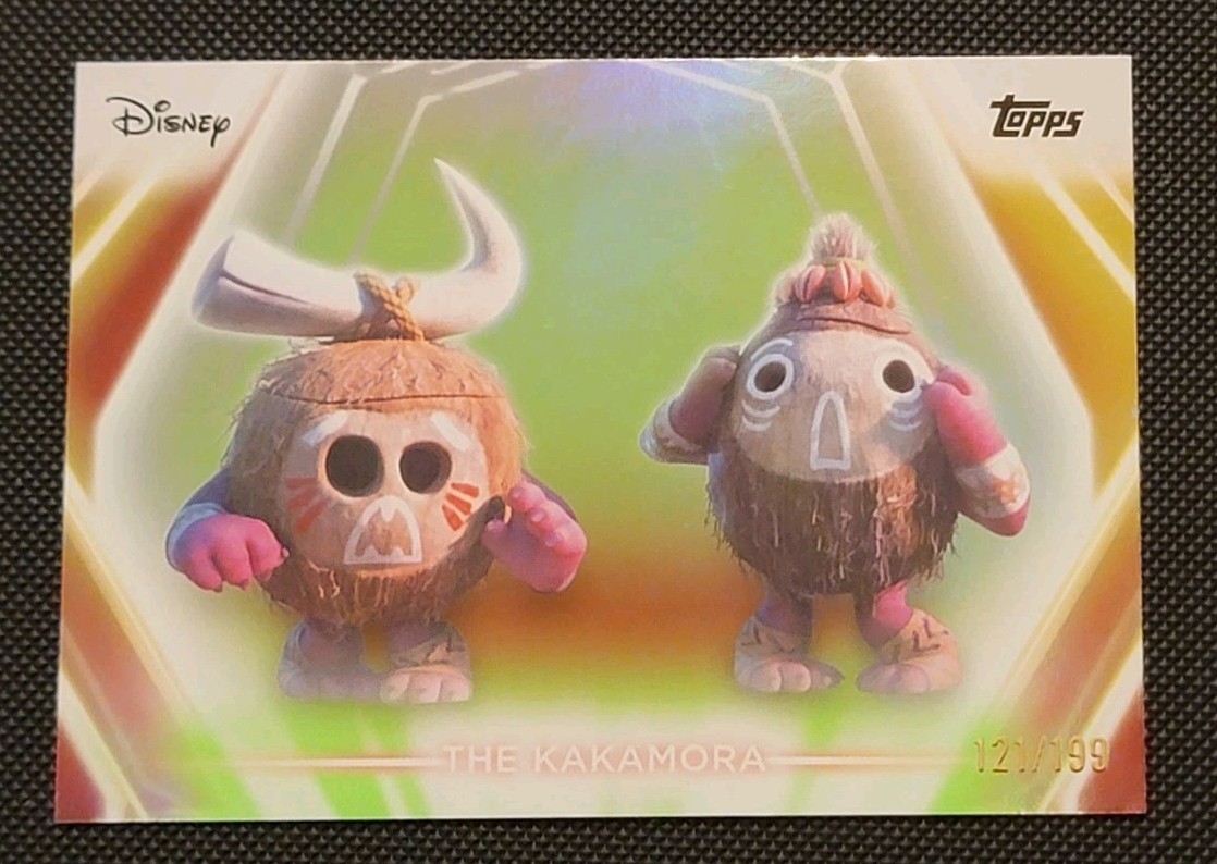 2026 Topps Disney Neon The Kakamora Green Parallel 121/199 Moana