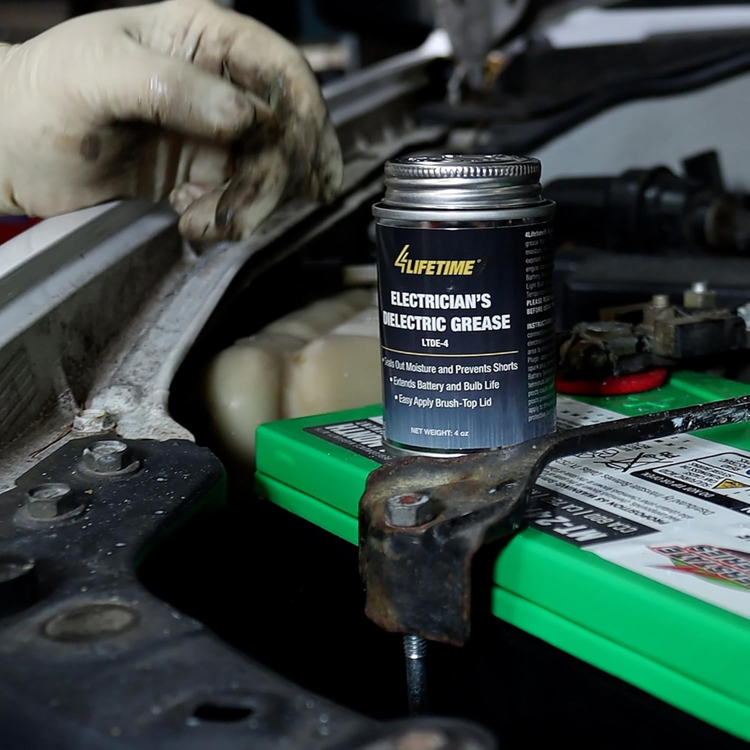 Dielectric Grease for Electrical Connectors – 4Oz Brush Top Can, Mess Free Appli