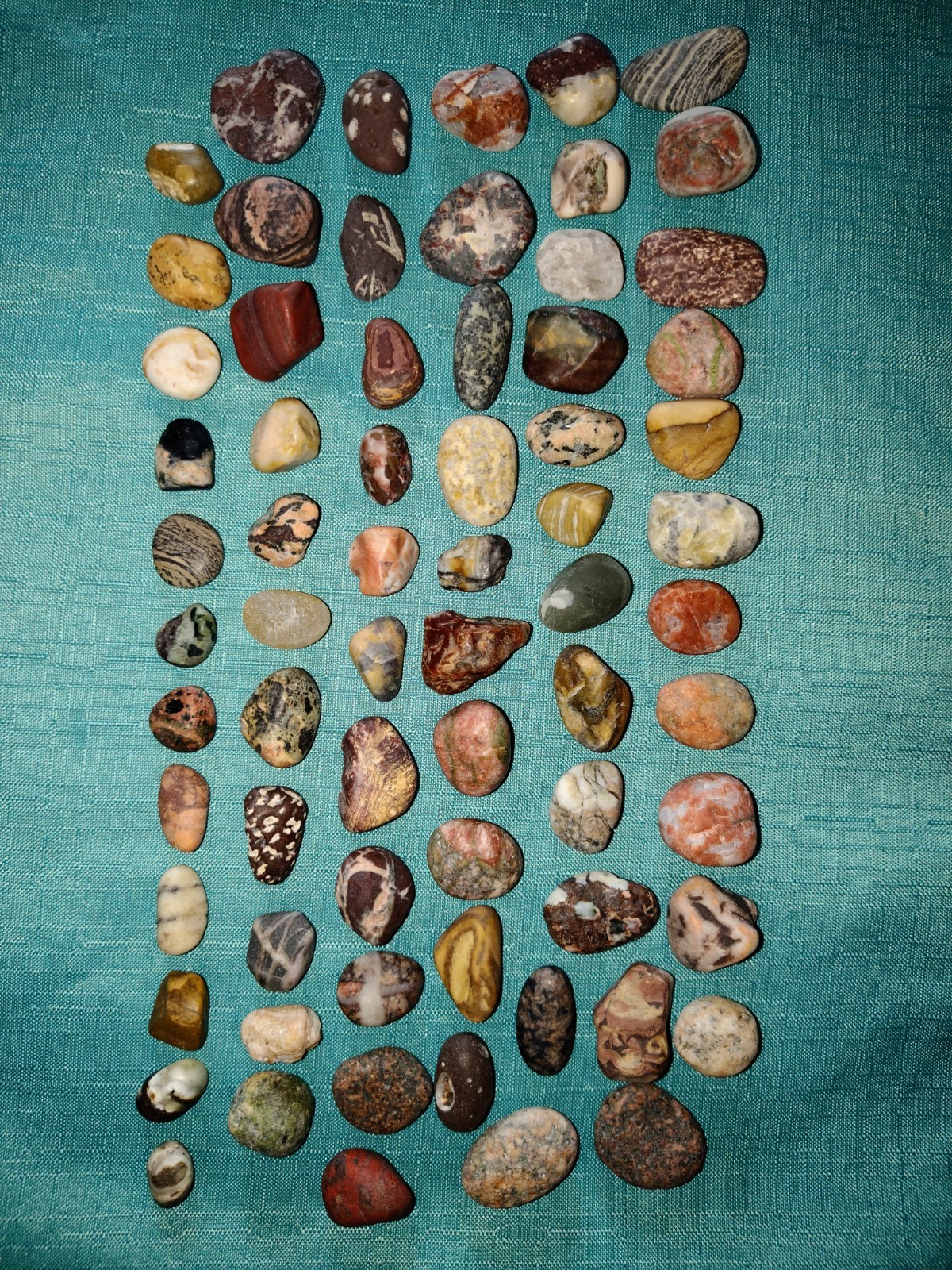 1/2 Pound Lot Small Natural Lake Superior Rocks For Jewelry Crafting Collecting