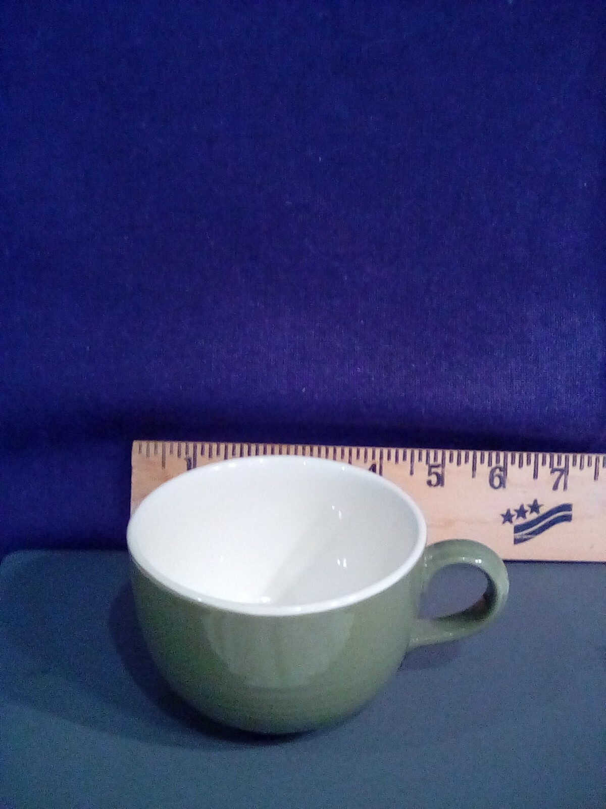 7 Oz. ElVerde Coffee Cup. Avacado Green/White