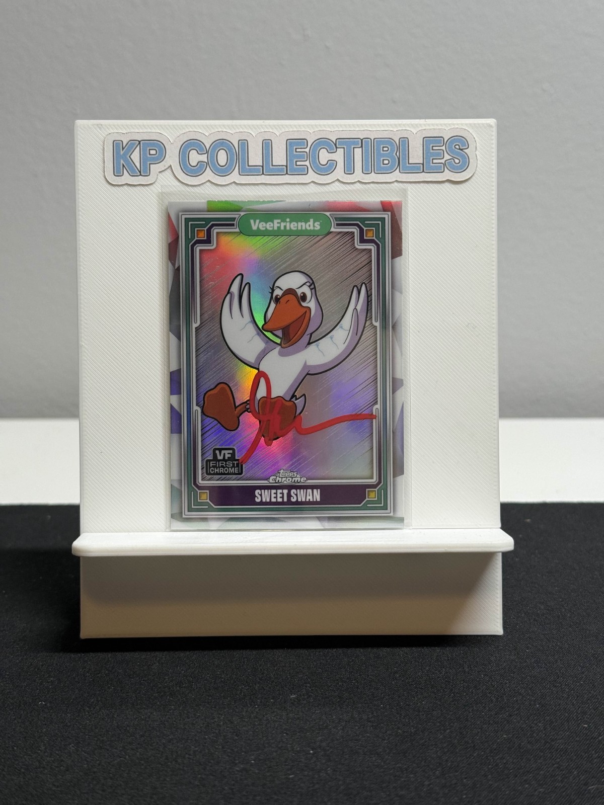 2025 Topps Chrome Veefriends Refractor Sweet Swan Signed Gary Vee Auto